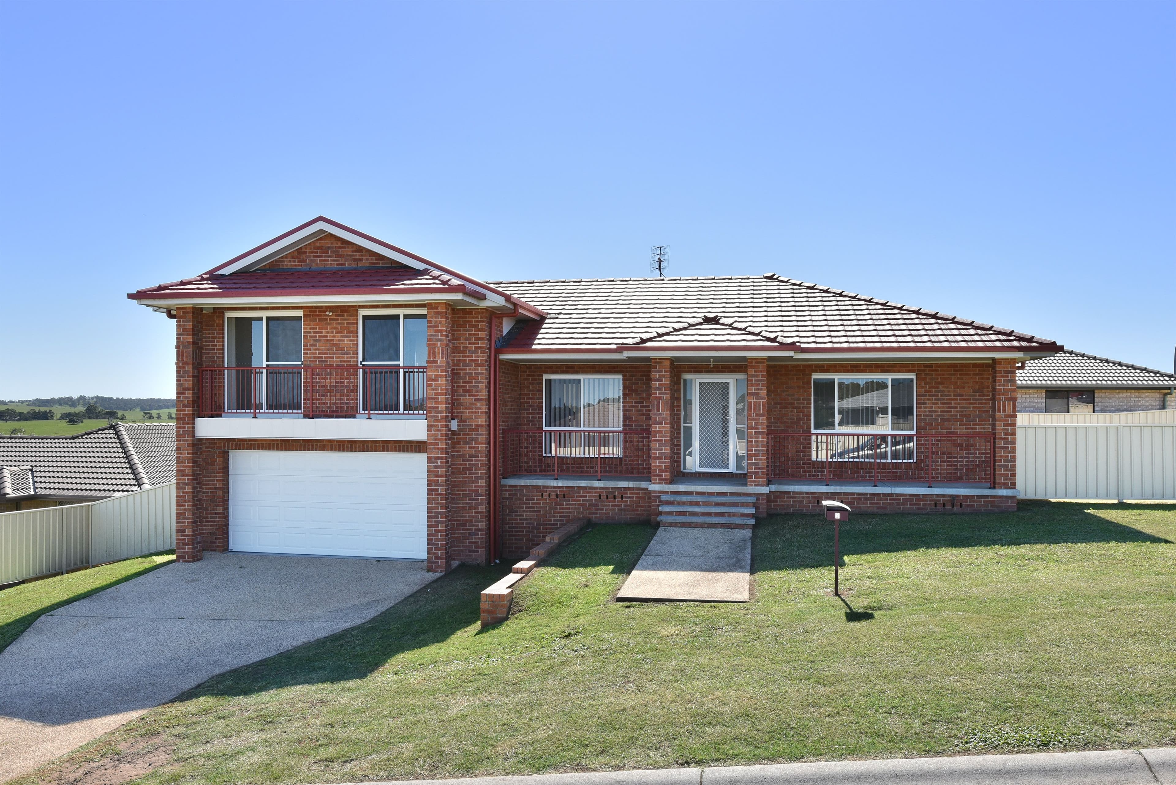 2 Andrew Court, Rutherford - Image 1