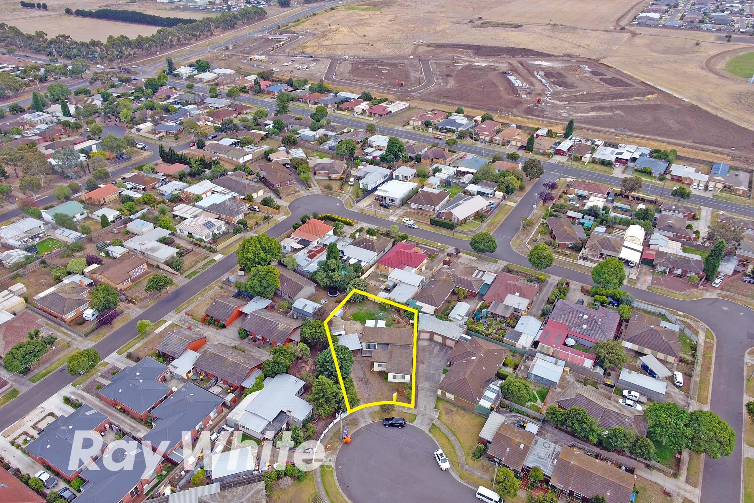 2 Clive Court, Corio VIC 3214, Corio - Thumbnail 8