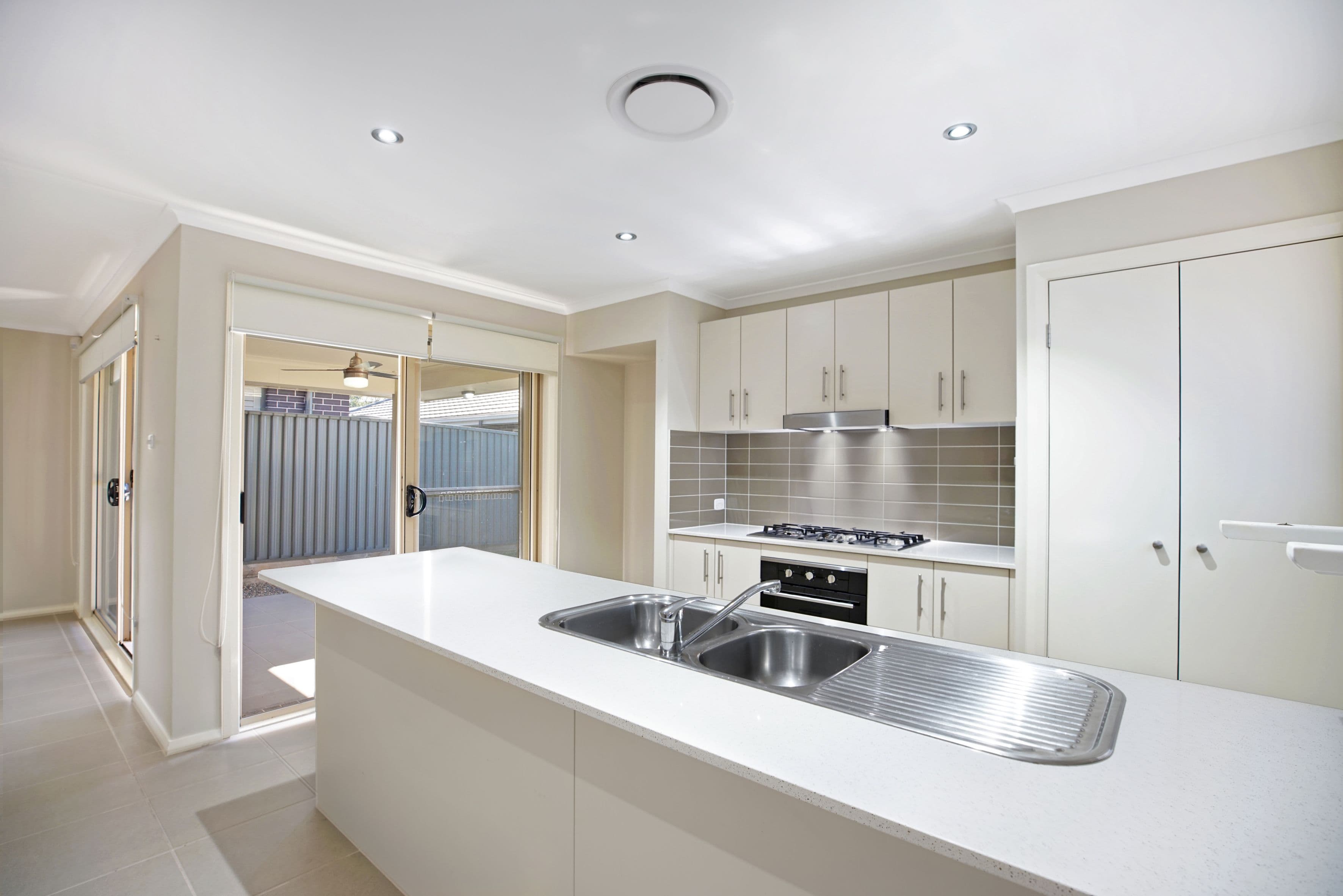 29 Forestwood Drive, Glenmore Park - Thumbnail 3