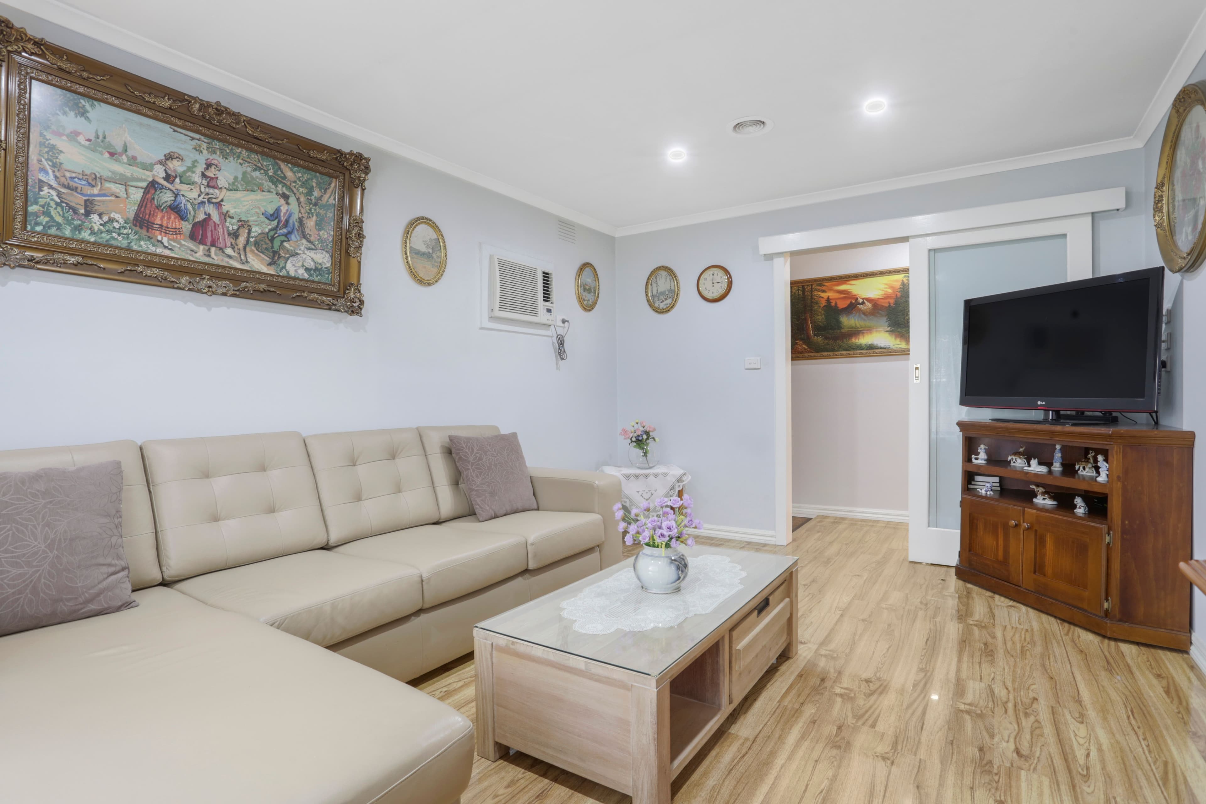 8 Stuart Street, Noble Park VIC 3174, Noble Park - Thumbnail 3