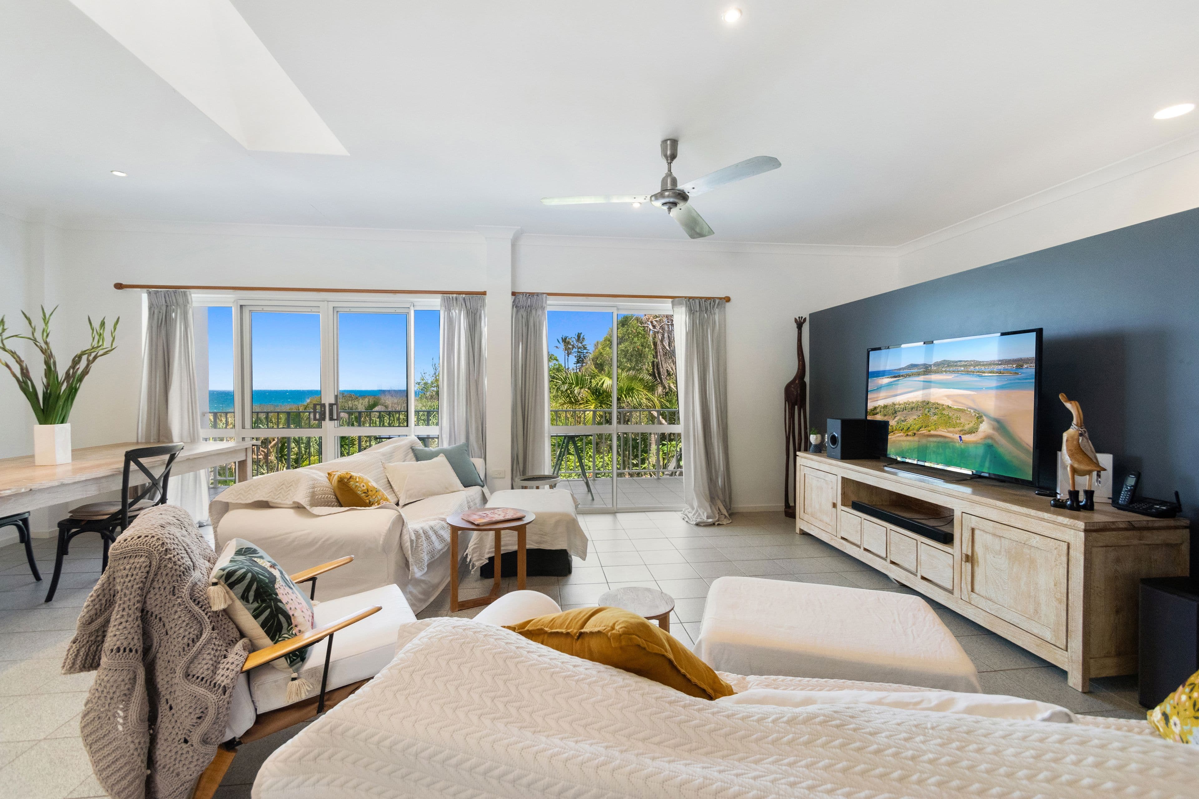 4 Corsair Crescent, Sunrise Beach QLD 4567, Sunrise Beach - Thumbnail 2