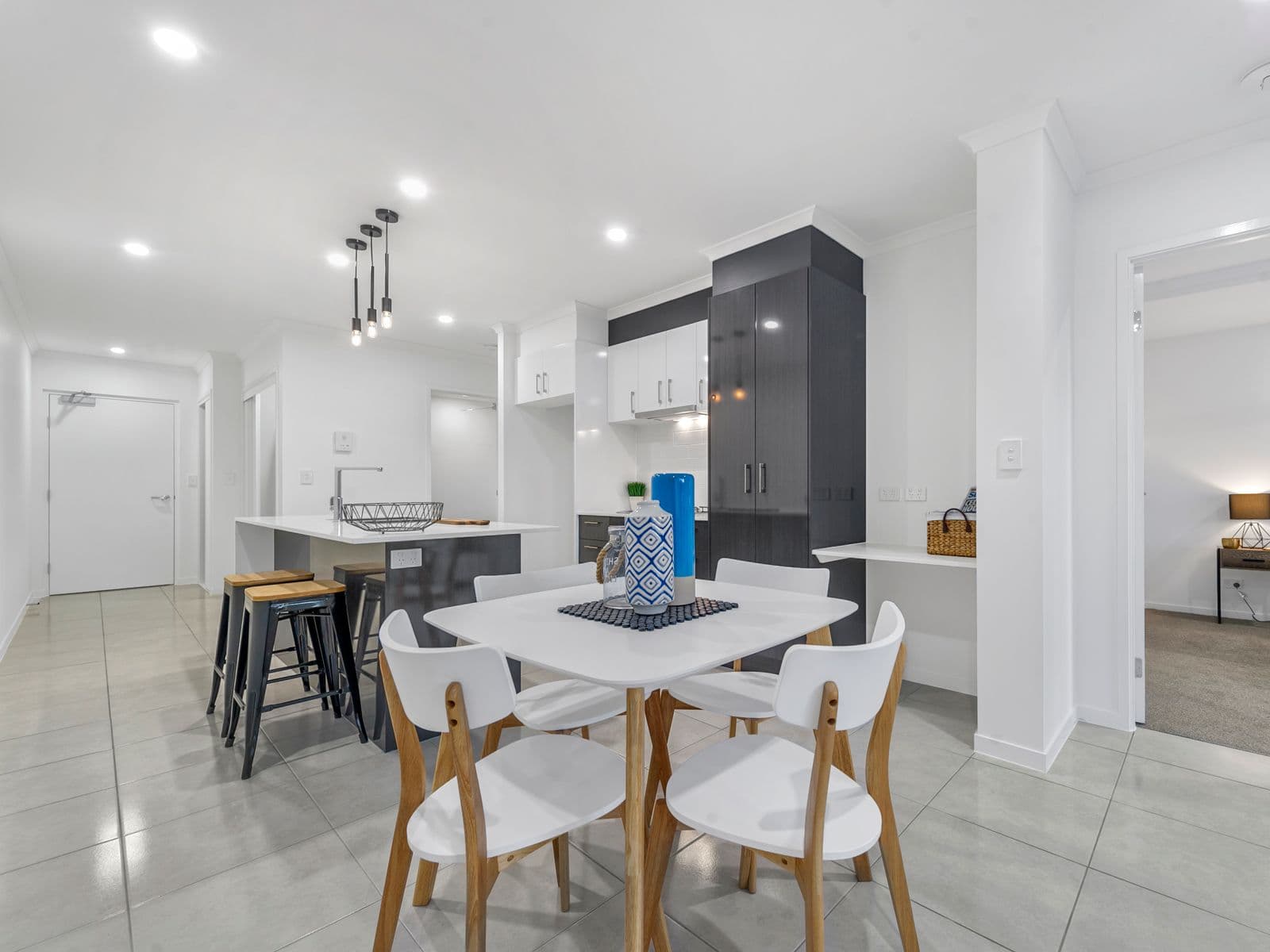 8 Alice Street, Kedron QLD 4031, Kedron - Thumbnail 2