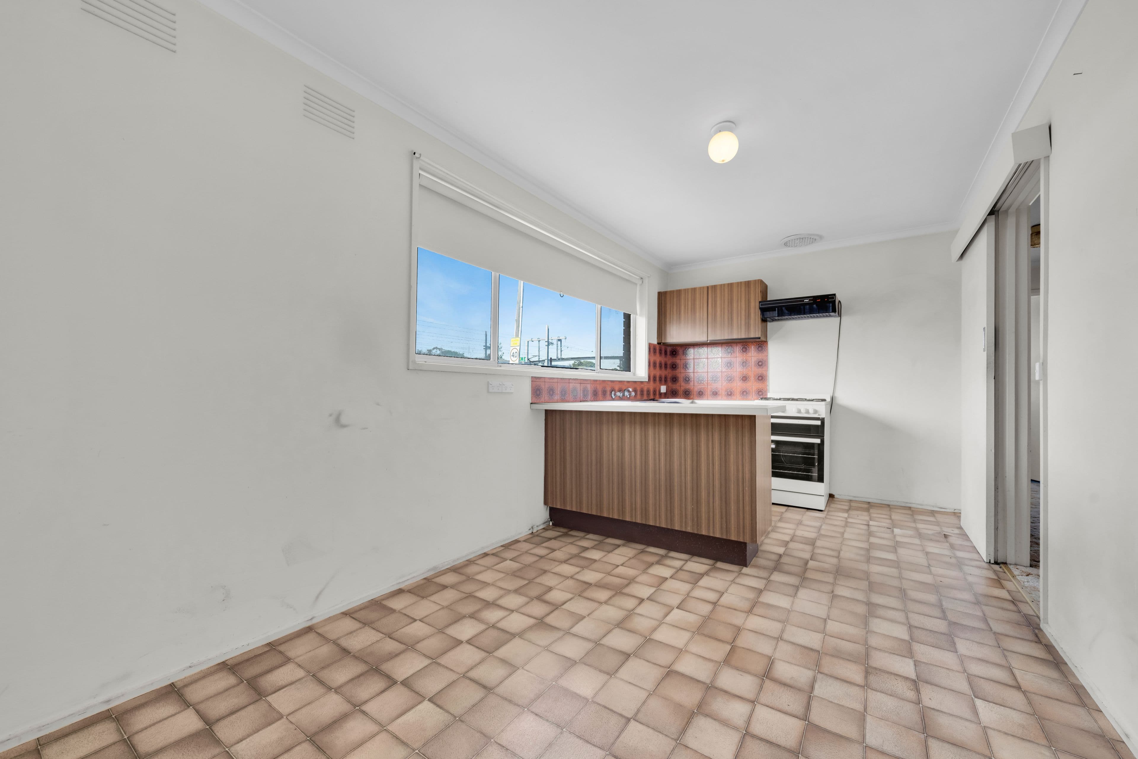25 Wells Road, Seaford VIC 3198, Seaford - Thumbnail 3