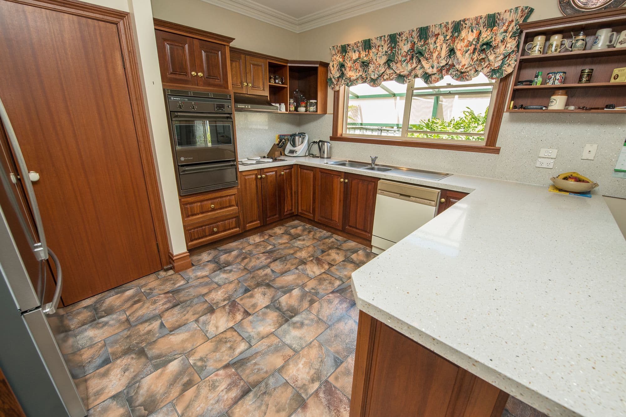 2 Bambrick Court, Swan Hill VIC 3585, Swan Hill - Thumbnail 4