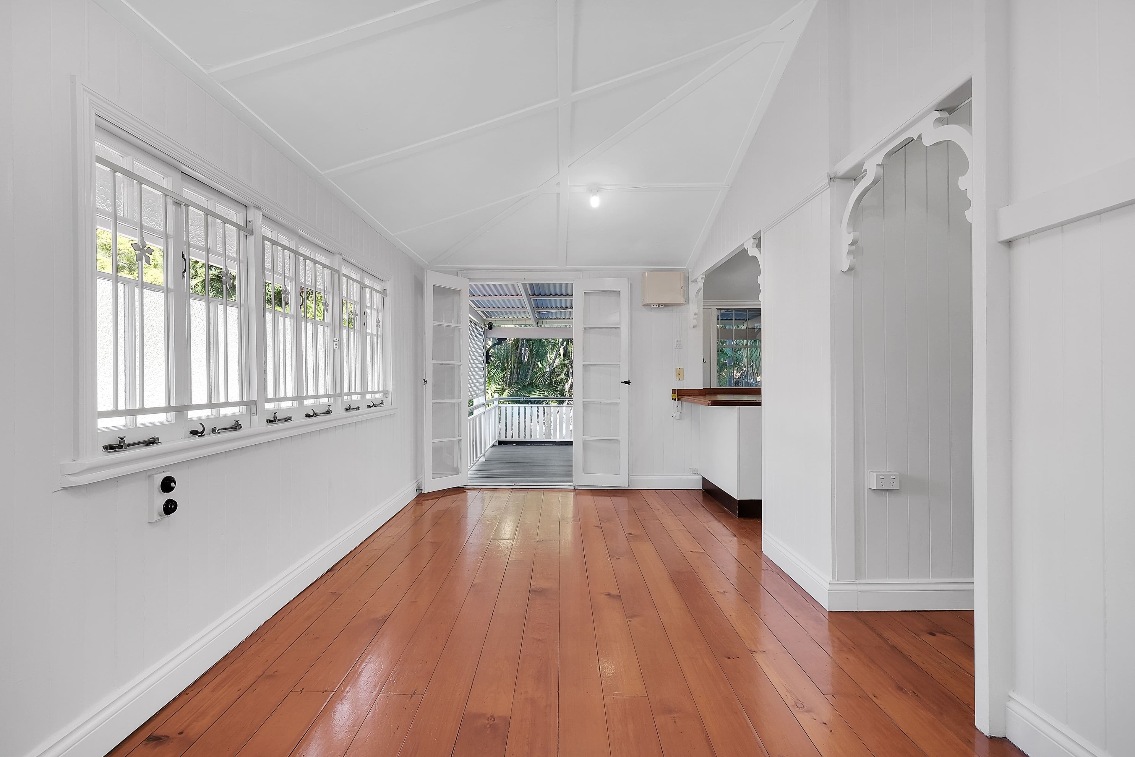 37 Chermside Street, Highgate Hill QLD 4101, Highgate Hill - Thumbnail 4