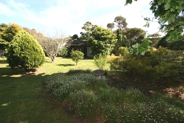 22-24 Highland Avenue, Cowes VIC 3922, Cowes - Thumbnail 6