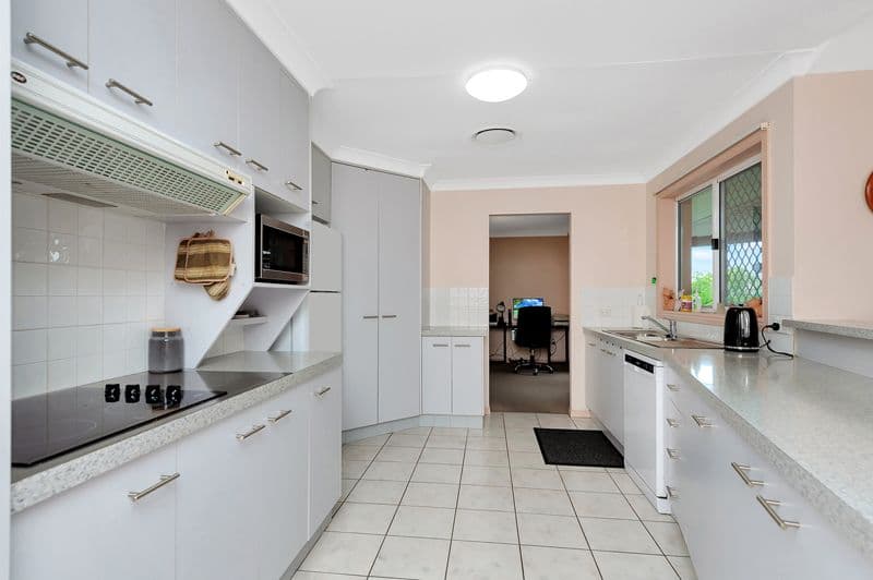6 Conadilly Court, Carrara QLD 4211, Carrara - Thumbnail 4