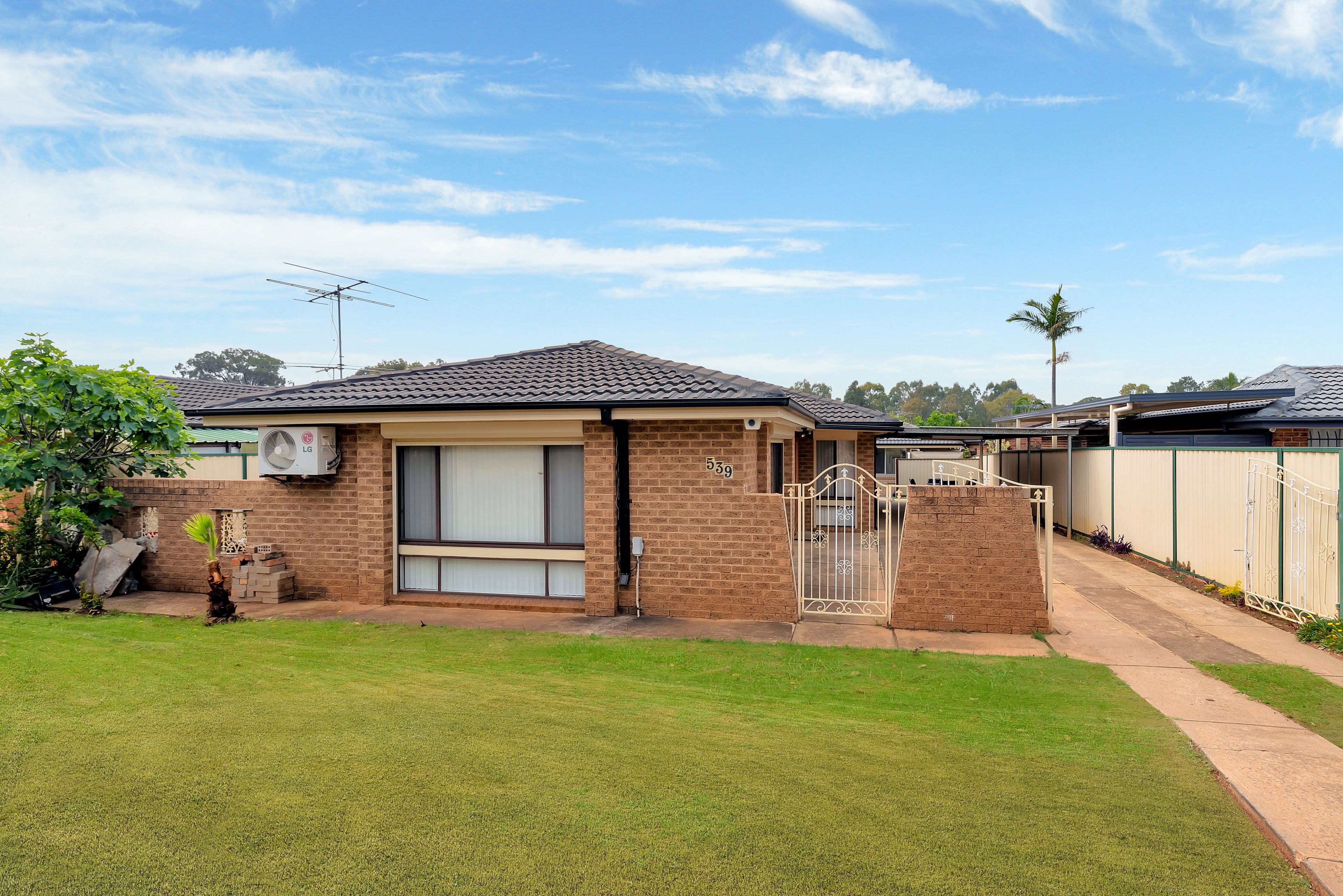 539 Smithfield Road, Greenfield Park - Image 1