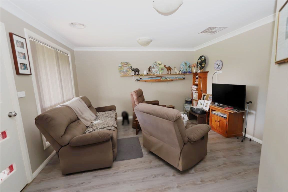 57 Bundara Crescent, Tumut NSW 2720, Tumut - Thumbnail 2