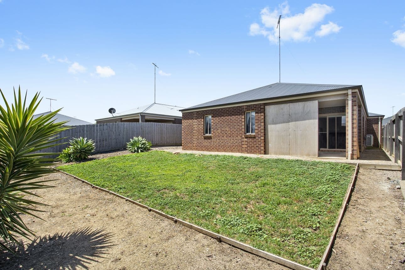 8 Mumm Street, Waurn Ponds VIC 3216, Waurn Ponds - Thumbnail 6