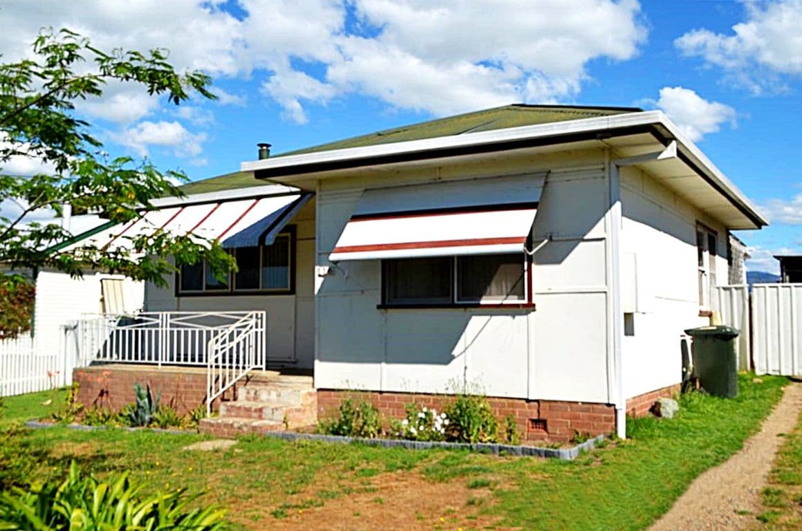 116 Broughton Street, Tumut - Image 1