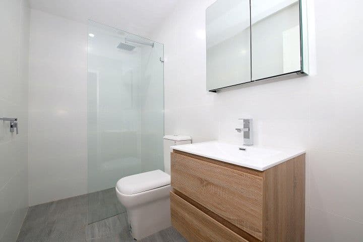 22 Investigator Avenue, Yagoona NSW 2199, Yagoona - Thumbnail 5