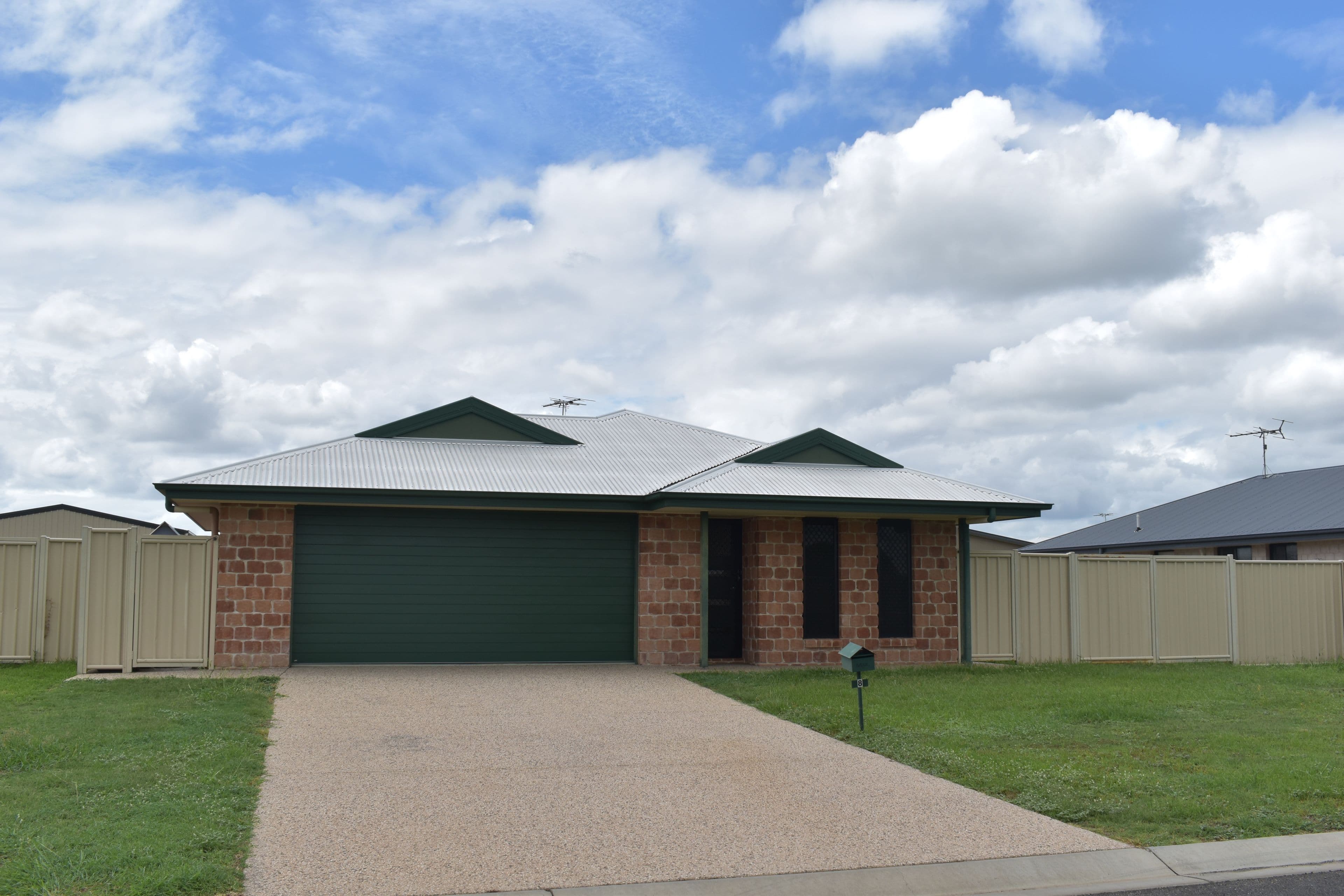 8 Spellman Street, Emerald QLD 4720, Emerald - Image 1