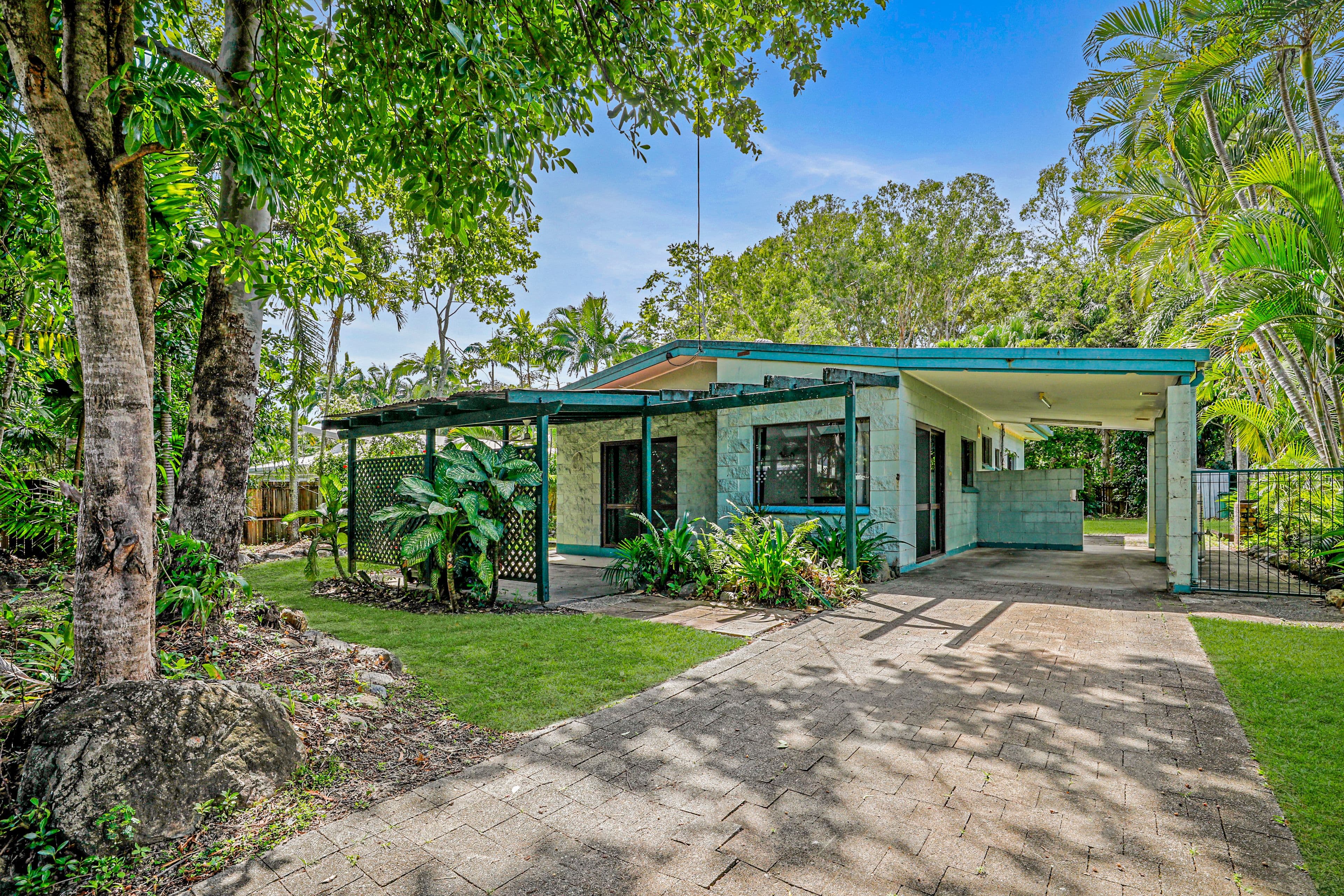 32 Starling Street, Kewarra Beach QLD 4879, Kewarra Beach - Image 1