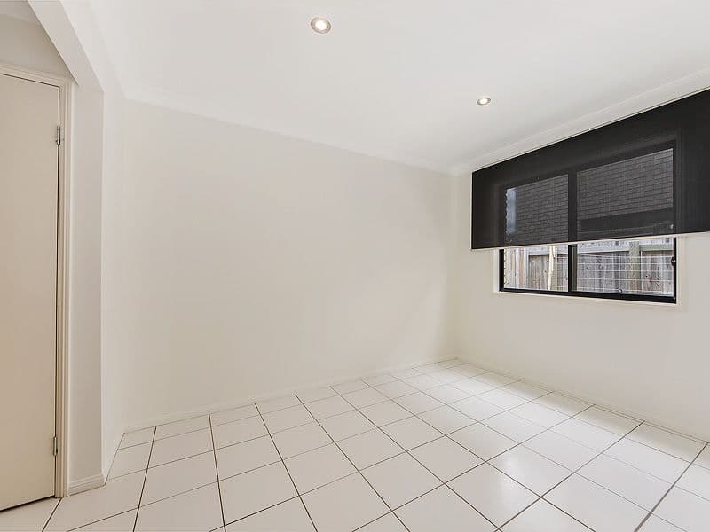 2 Serin Street, Upper Coomera QLD 4209, Upper Coomera - Thumbnail 7