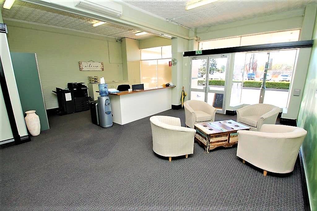 230 George Street, Quirindi - Thumbnail 3