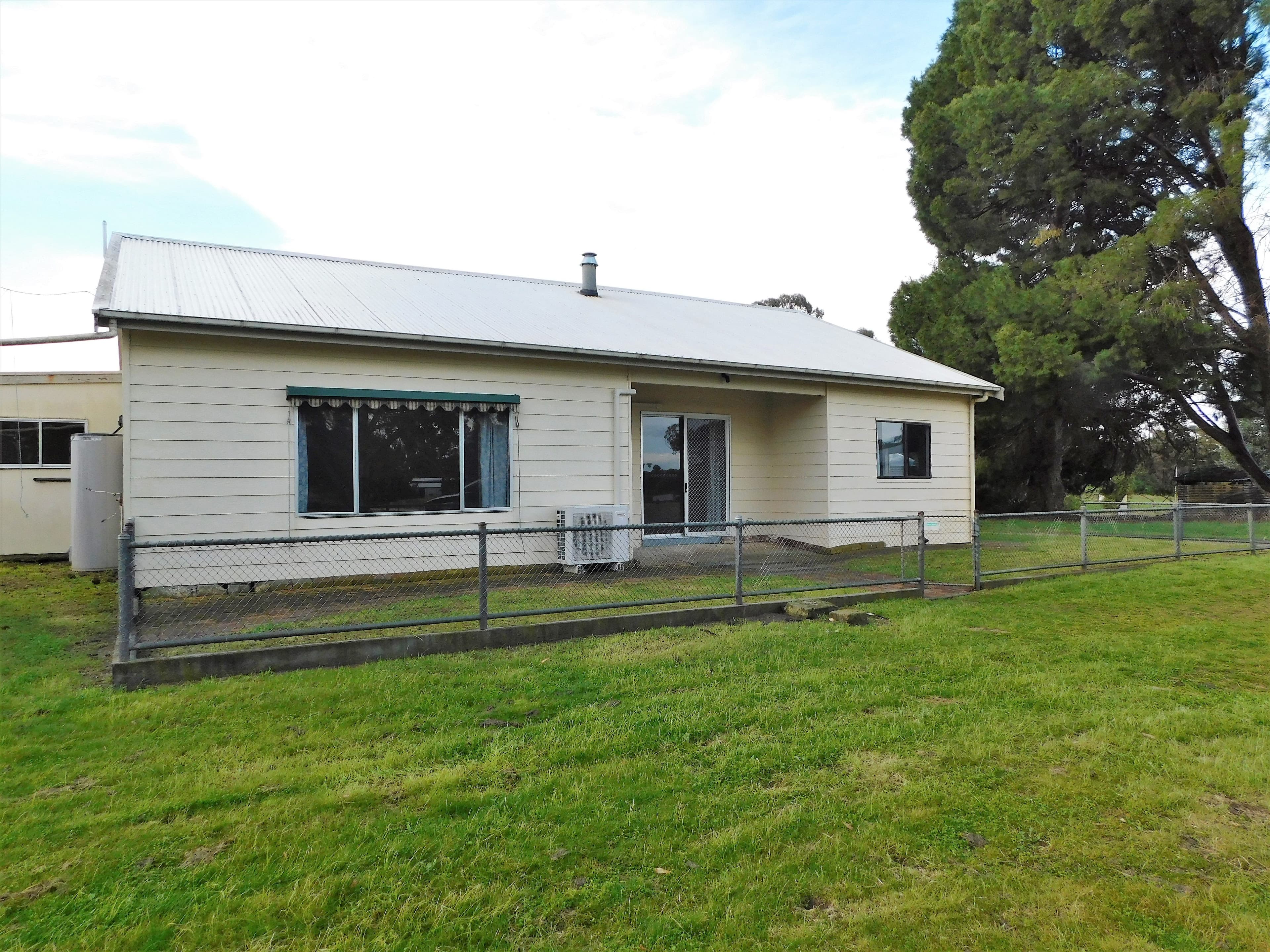 88 Weir Drive, Bordertown SA 5268, Bordertown - Image 1