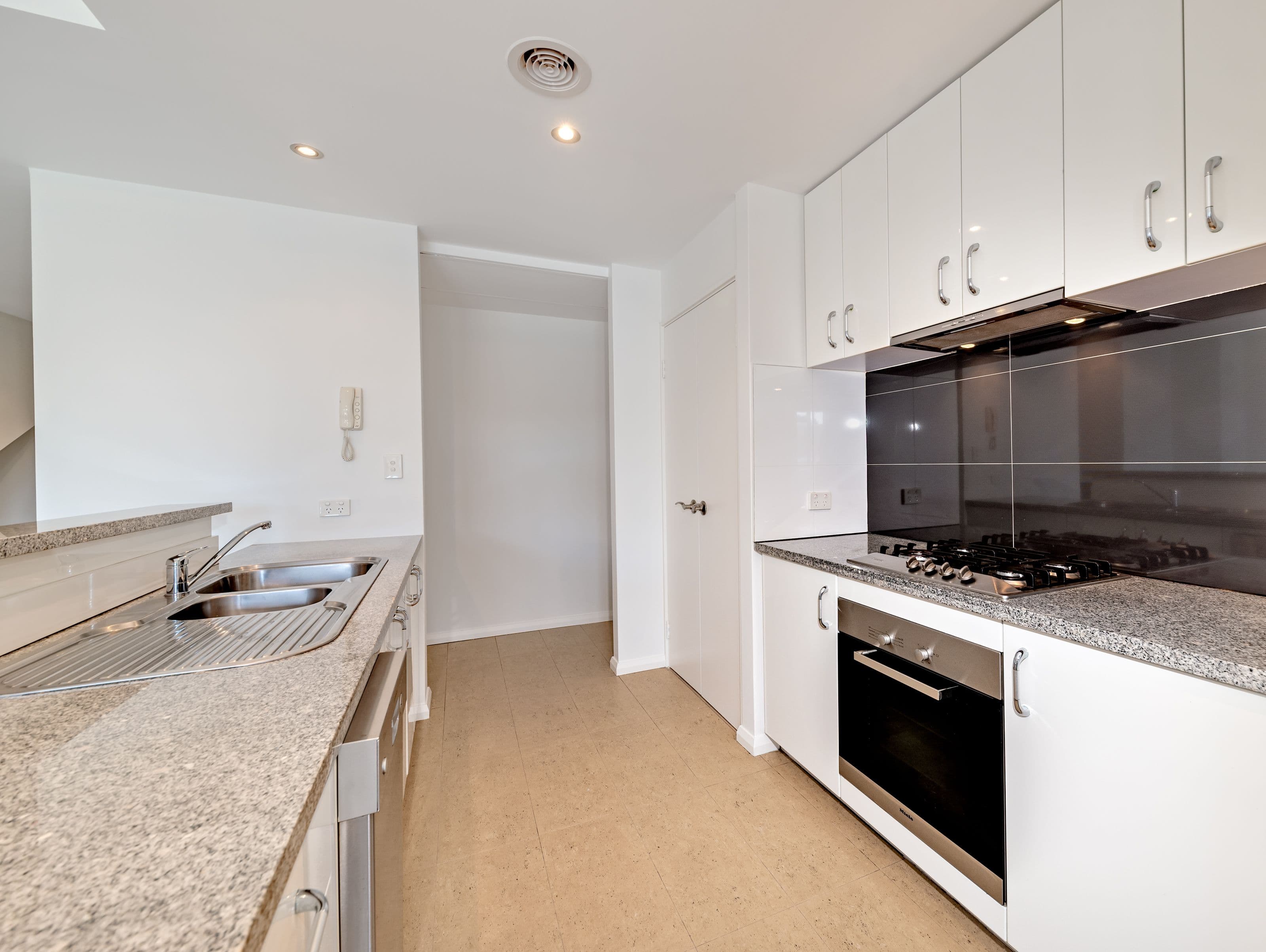 2/84 Fitzgerald Street, Northbridge WA 6003, Northbridge - Thumbnail 5