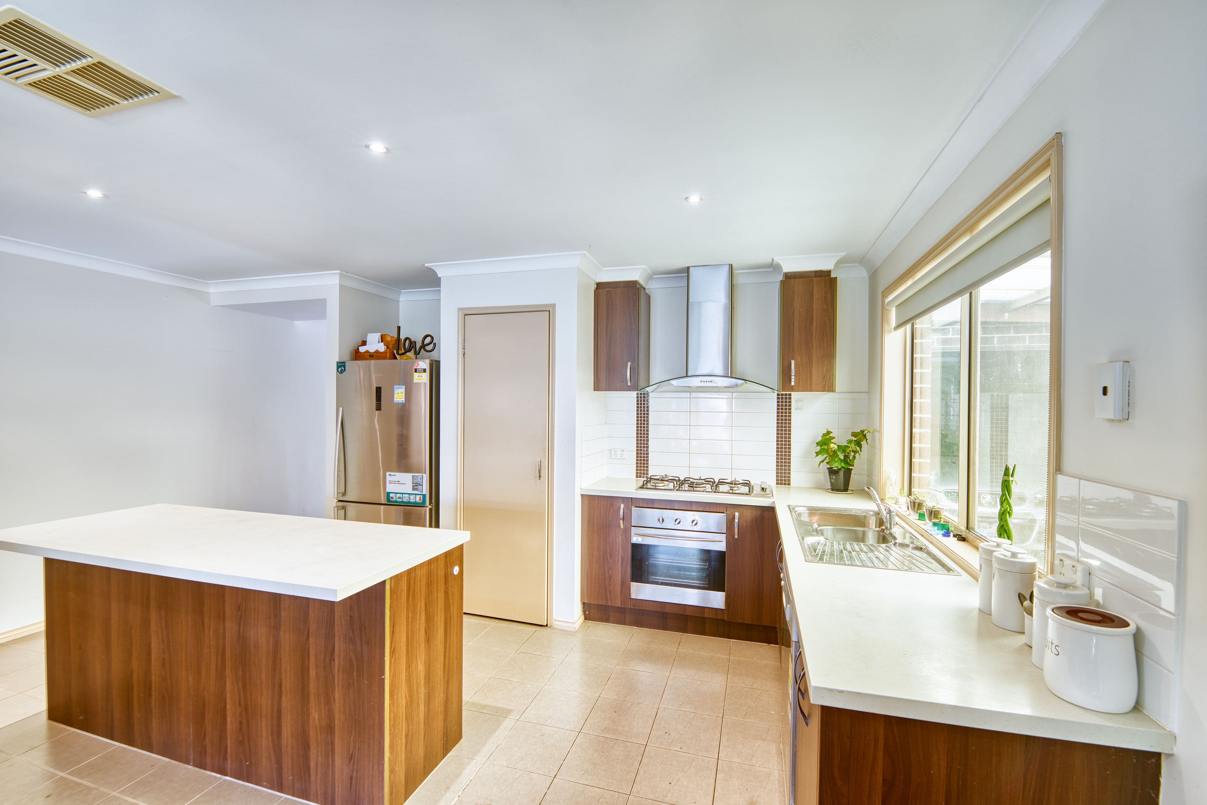 13 Rowanval Terrace, Mernda VIC 3754, Mernda - Thumbnail 2