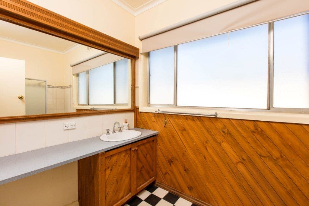 220 Walnut Avenue, Mildura VIC 3500, Mildura - Thumbnail 8