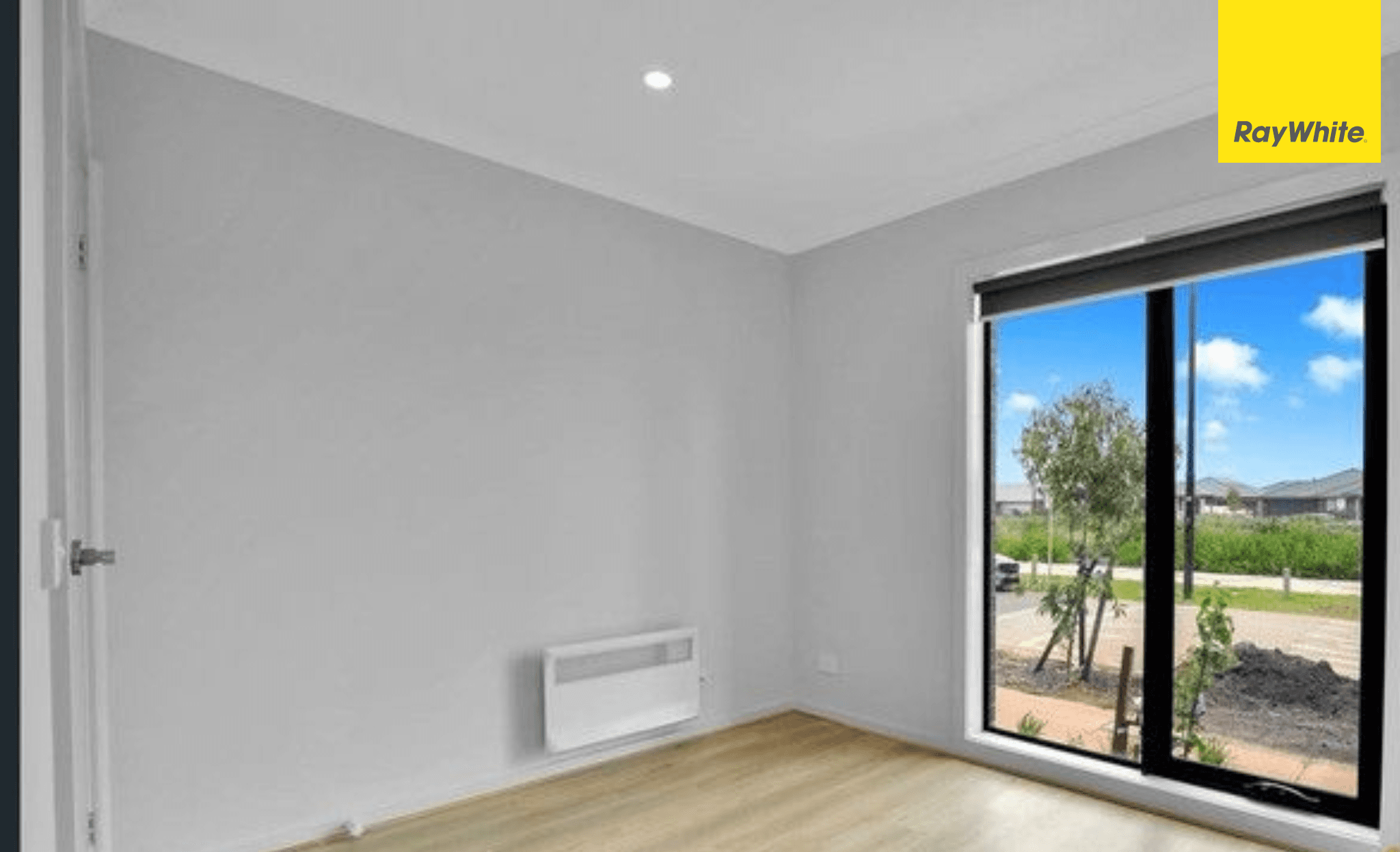 60 Washington Drive, THORNHILL PARK VIC 3335, Thornhill Park - Thumbnail 2