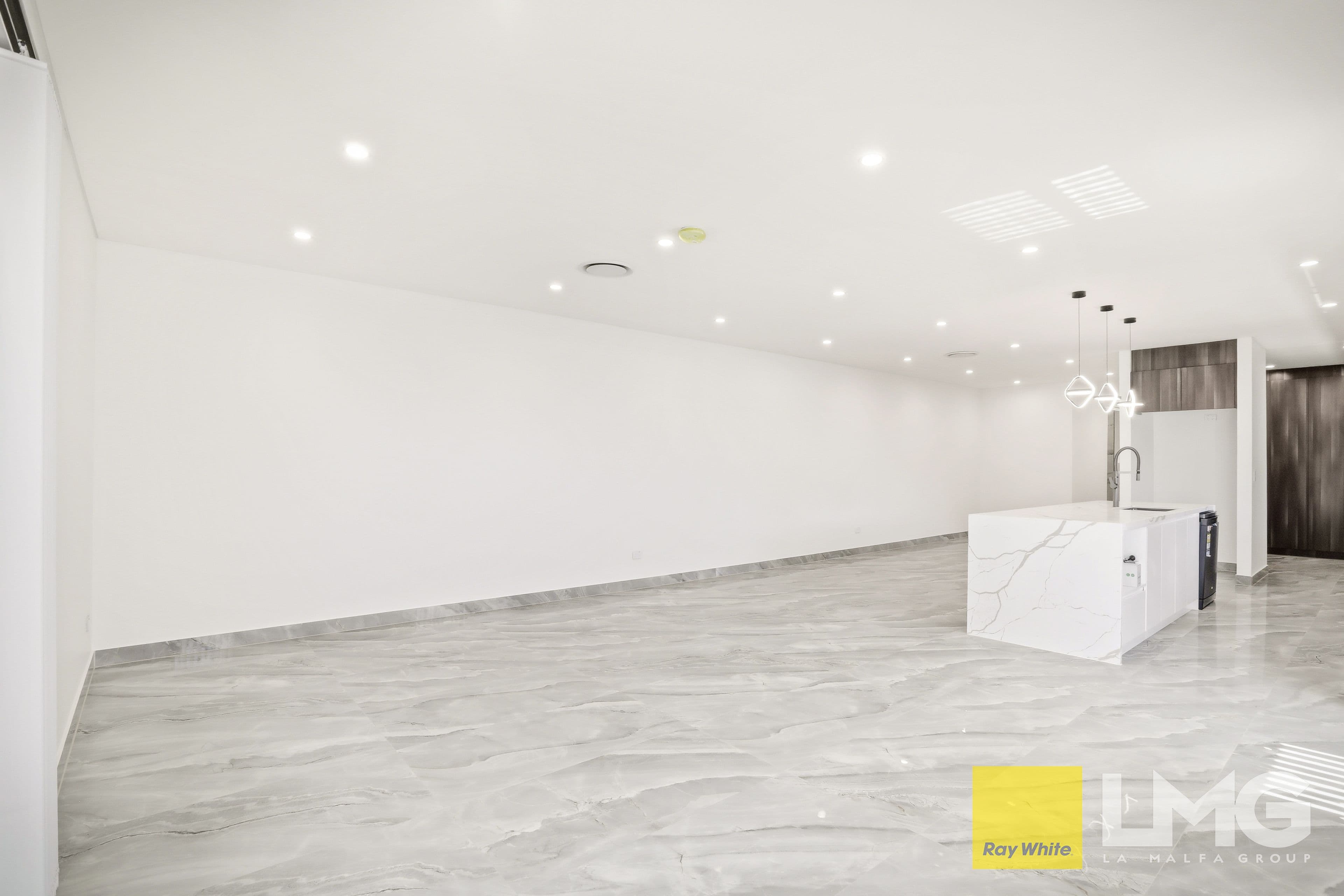 2 Maunder Street, Regents Park NSW 2143, Regents Park - Thumbnail 2
