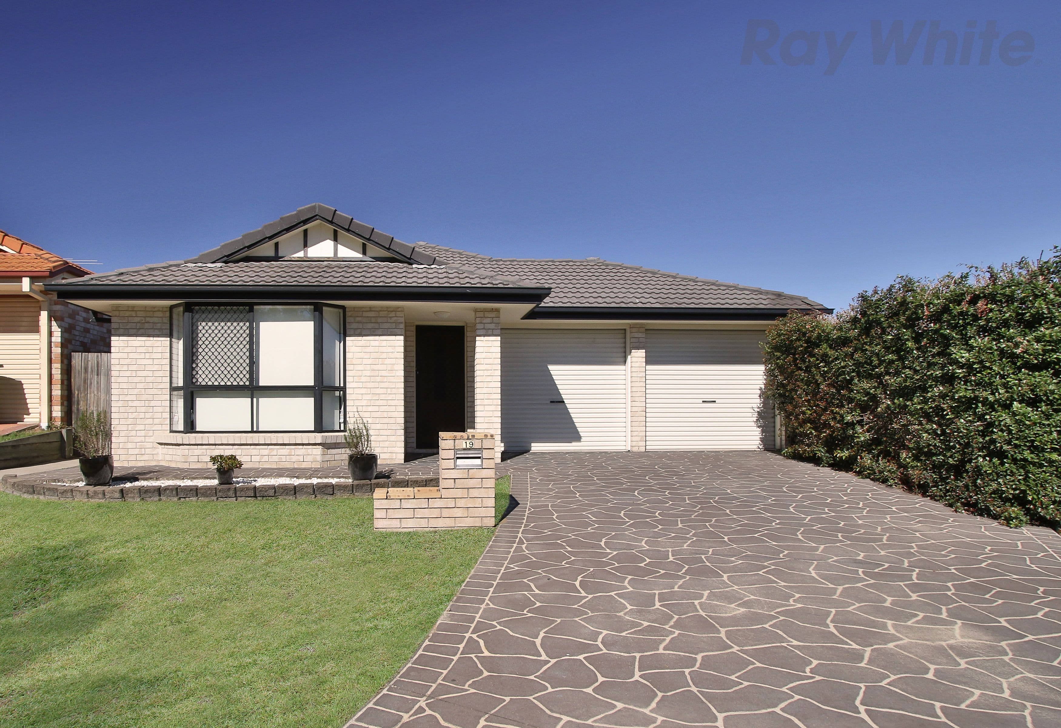 9 Glen Court, Glen Waverley, Glen Waverley - Image 1
