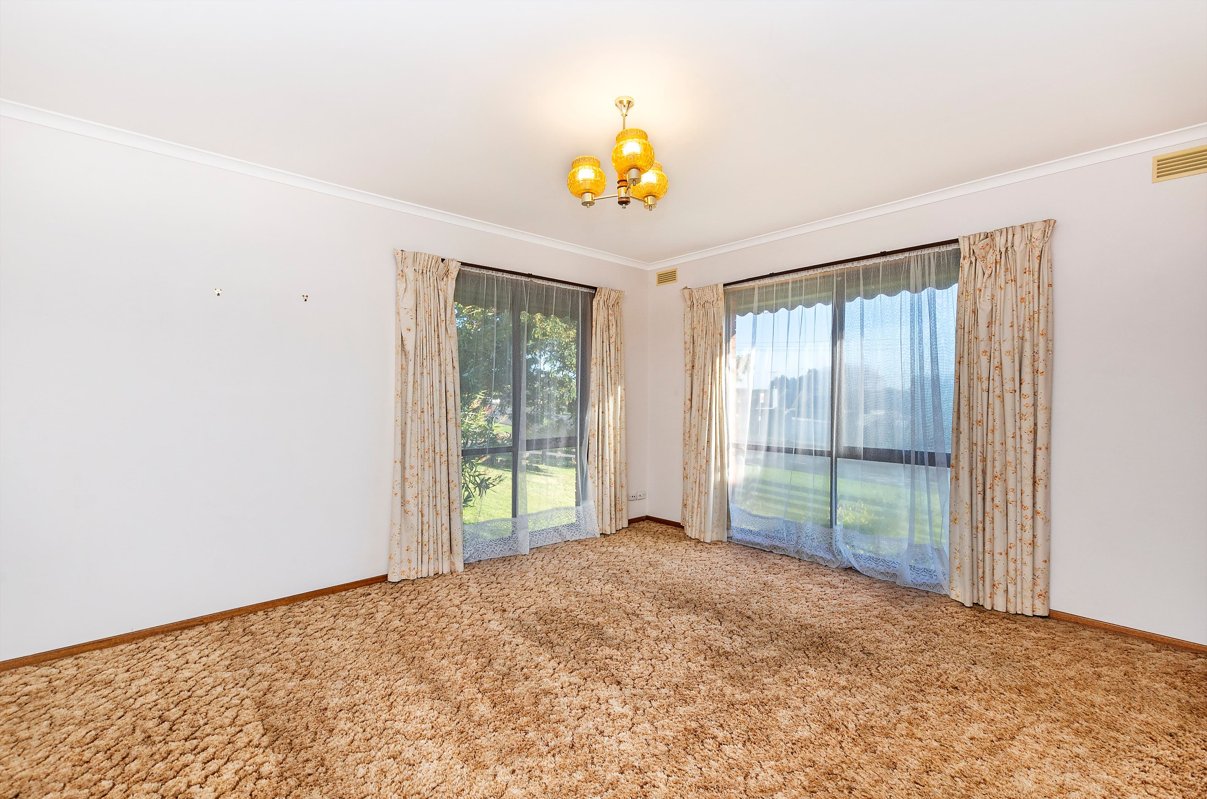 88 Cramer Street, Warrnambool VIC 3280, Warrnambool - Thumbnail 2