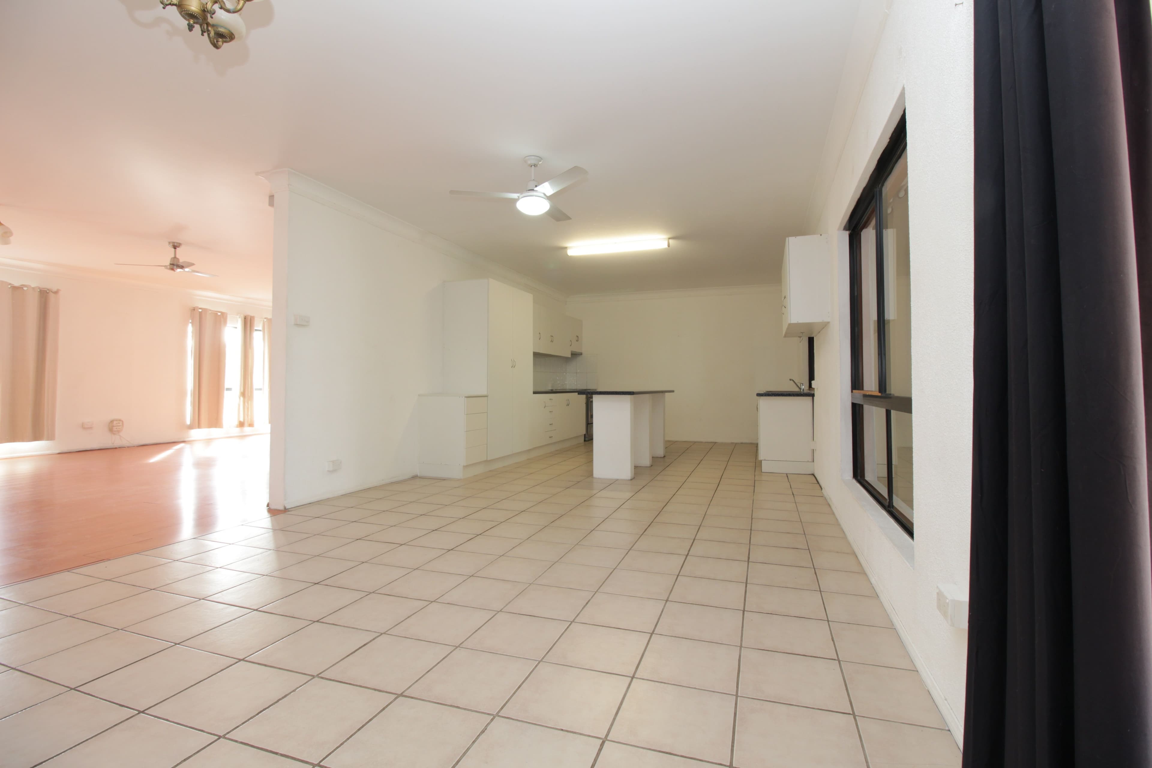 18 Edgewood Drive, Emerald QLD 4720, Emerald - Thumbnail 6