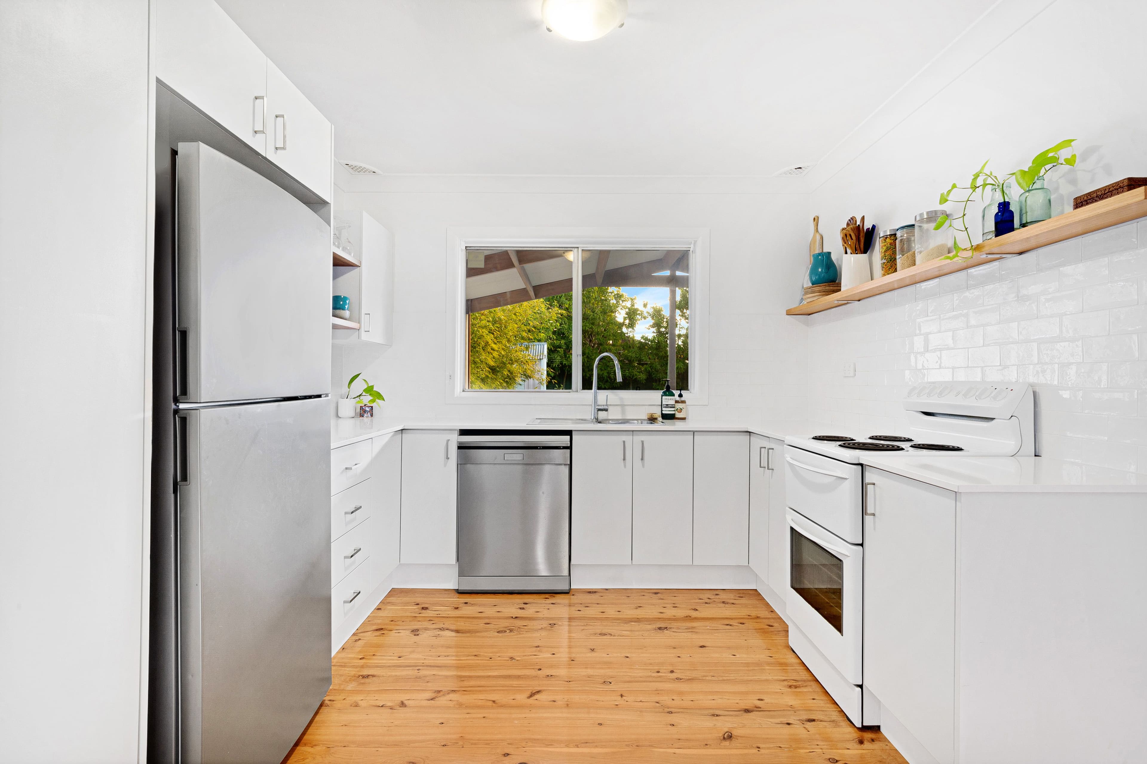 58 Woolana Avenue, Budgewoi NSW 2262, Budgewoi - Thumbnail 3