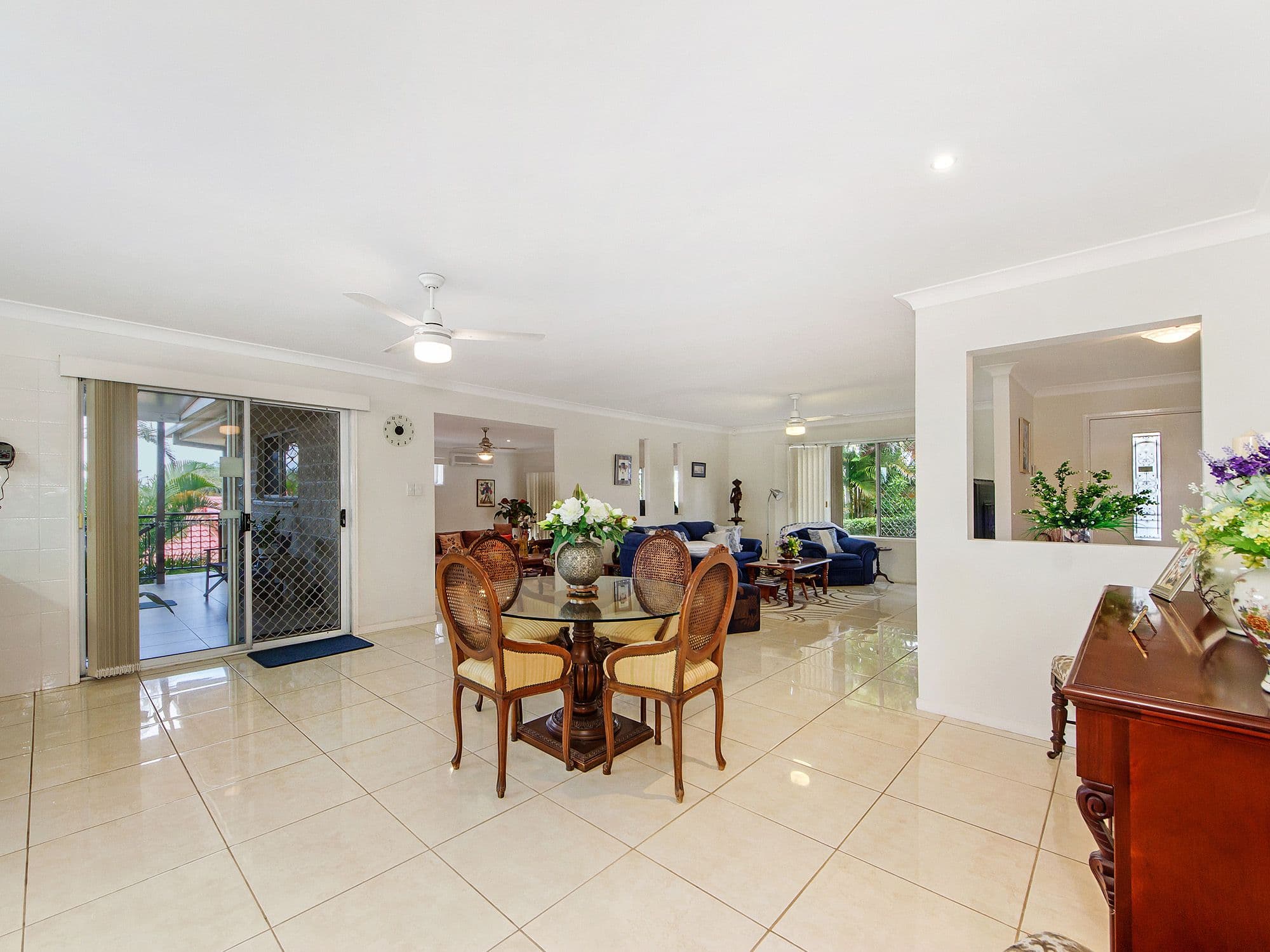 27 Zoeller Drive, Parkwood QLD 4214, Parkwood - Thumbnail 4