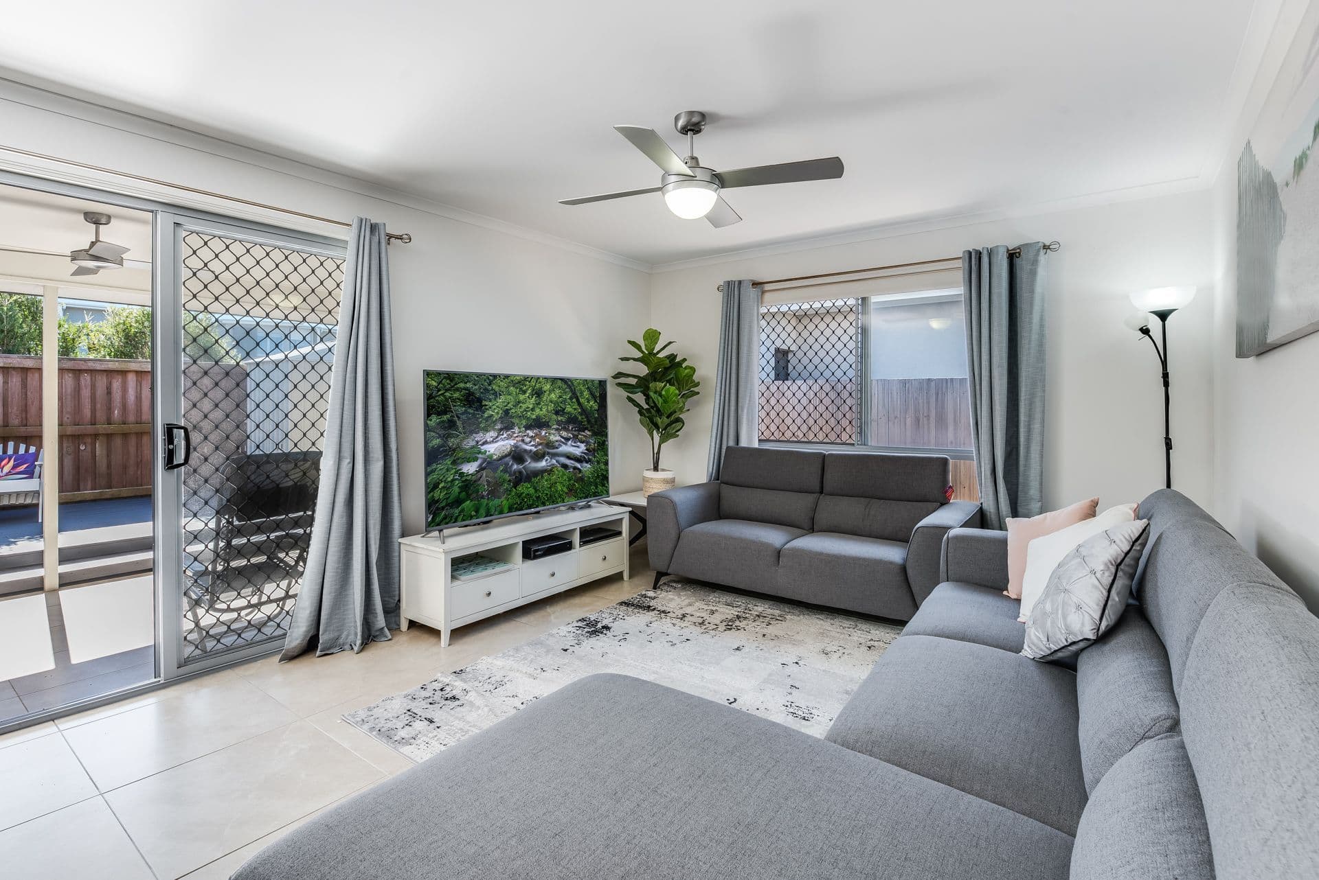 10 Curtis Street, Mountain Creek QLD 4557, Mountain Creek - Thumbnail 3