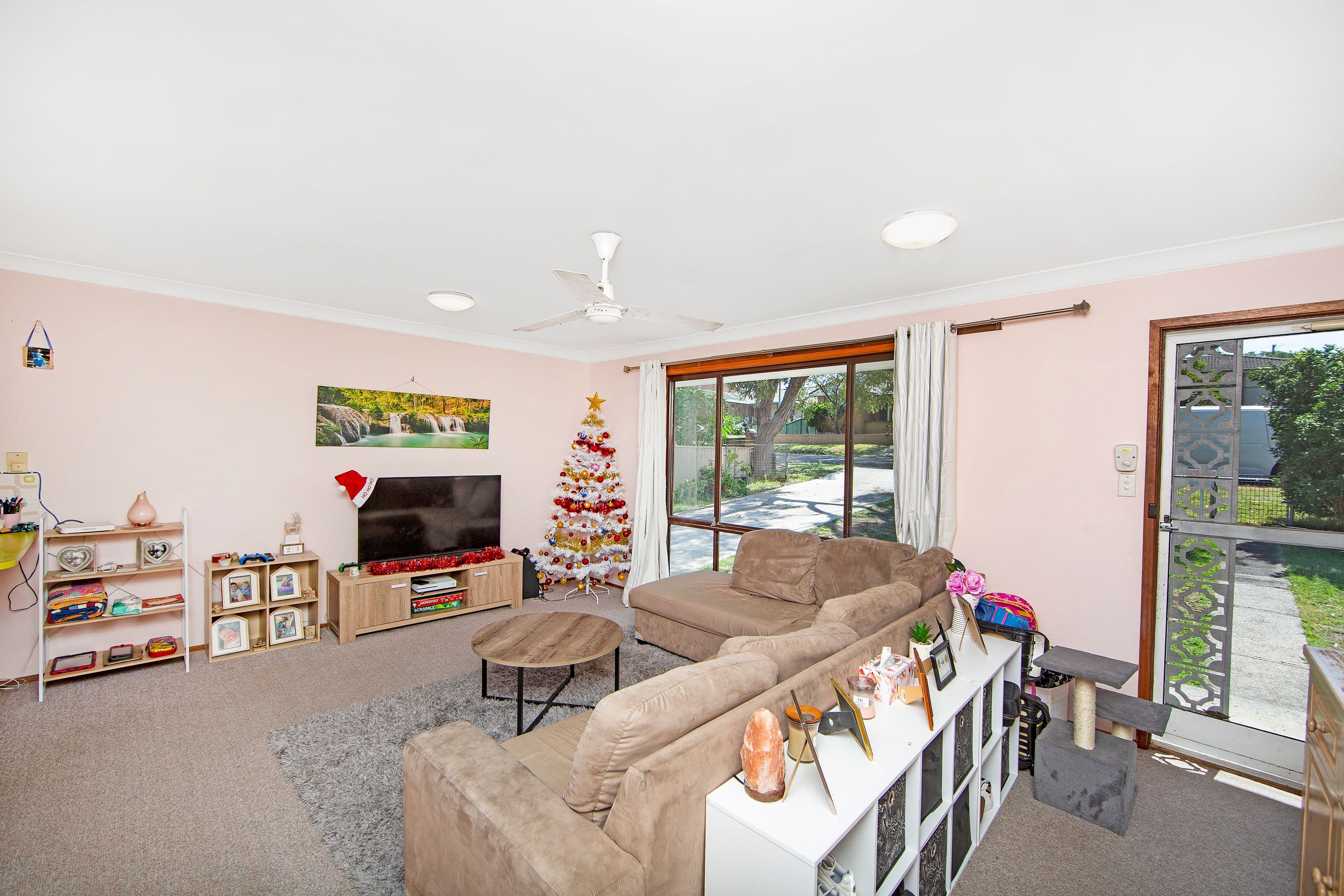 24 Laelana Avenue, Budgewoi NSW 2262, Budgewoi - Thumbnail 4