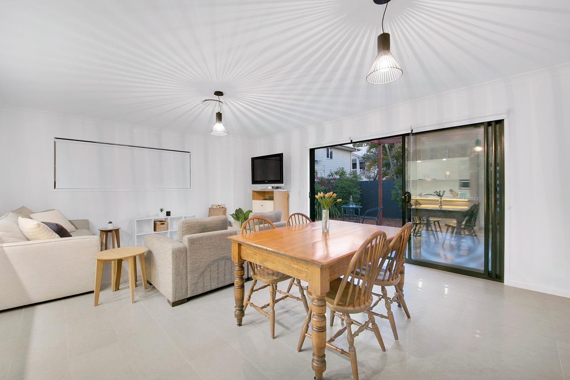 1/111 Ekibin Road, Annerley QLD 4103, Annerley - Thumbnail 2