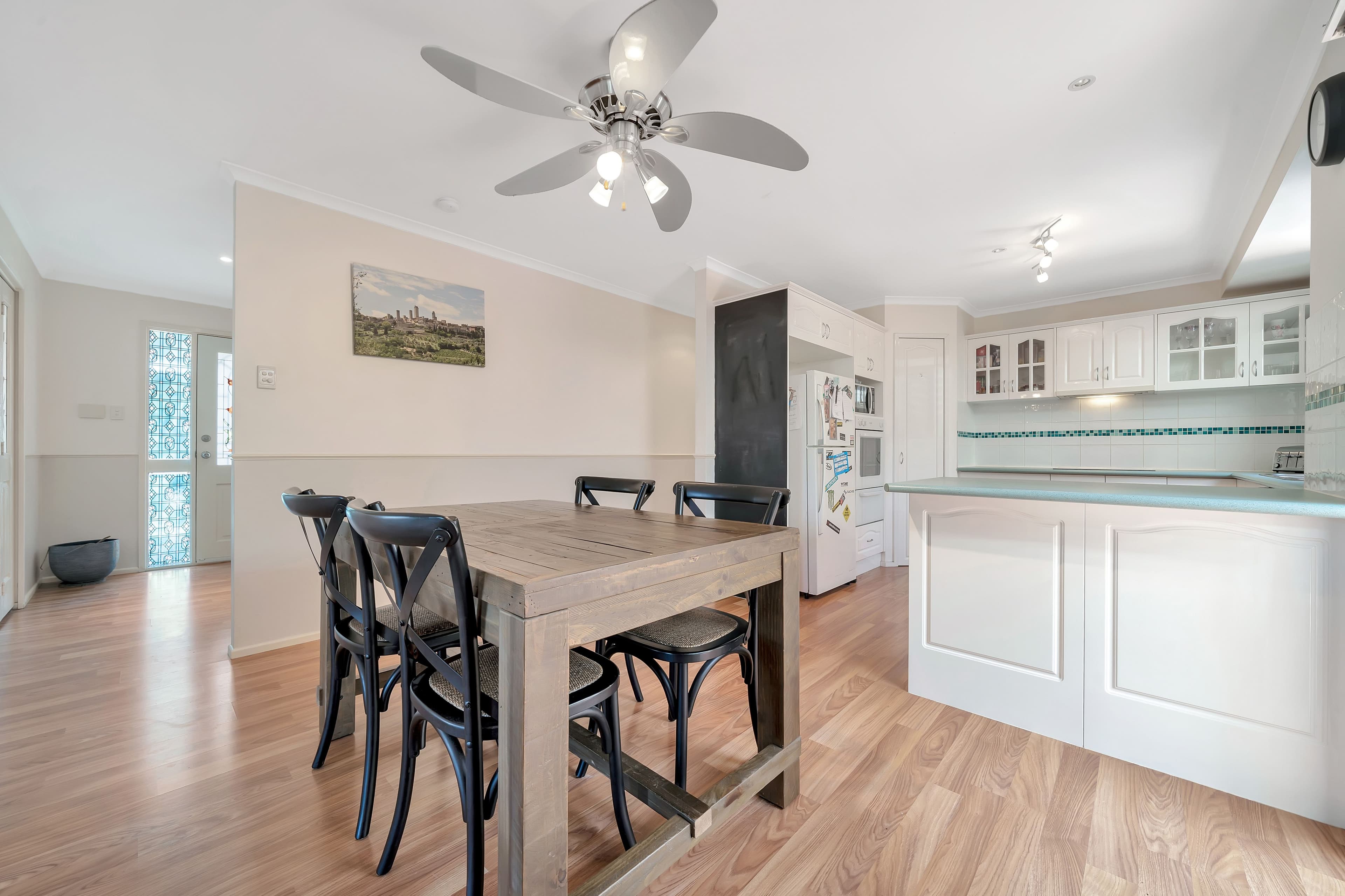 6 Iona Court, Edens Landing QLD 4207, Edens Landing - Thumbnail 5