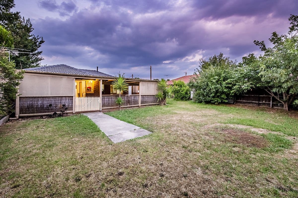 15 Jindalee Gardens, Cranbourne West VIC 3977, Cranbourne West - Thumbnail 8