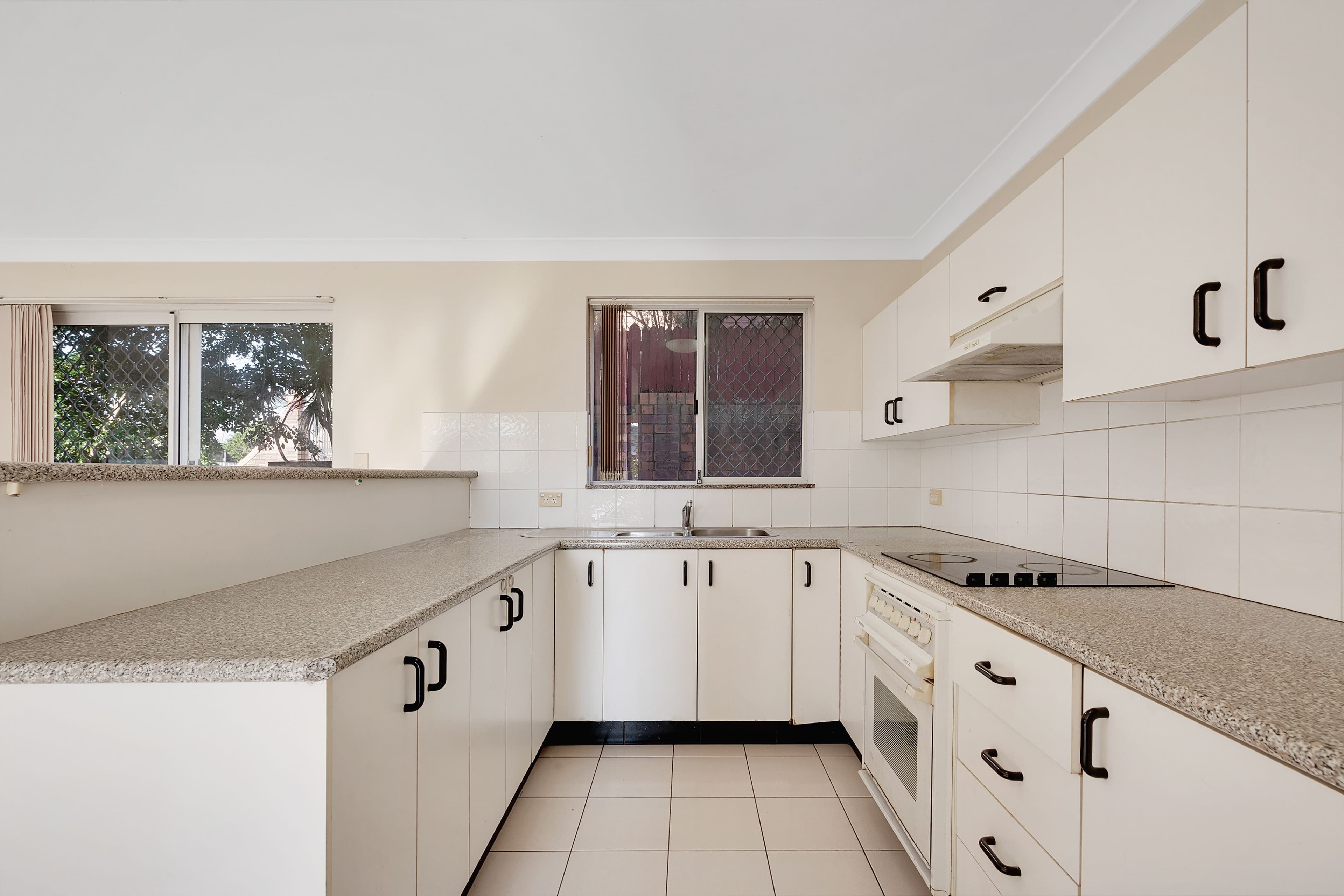 1 Gray Road, West End QLD 4101, West End - Thumbnail 7