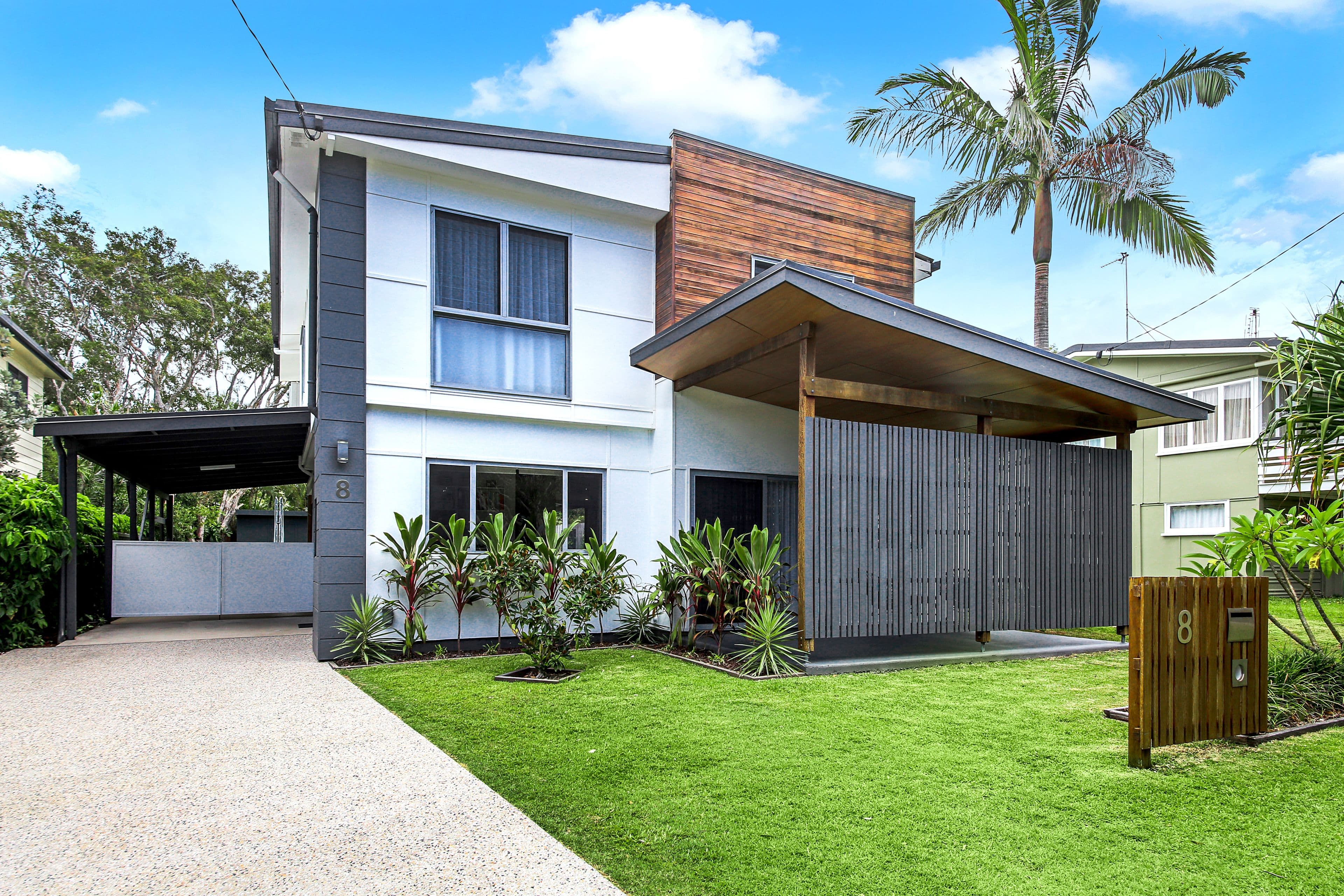 8 Ngungun Street, Dicky Beach QLD 4551, Dicky Beach - Thumbnail 2