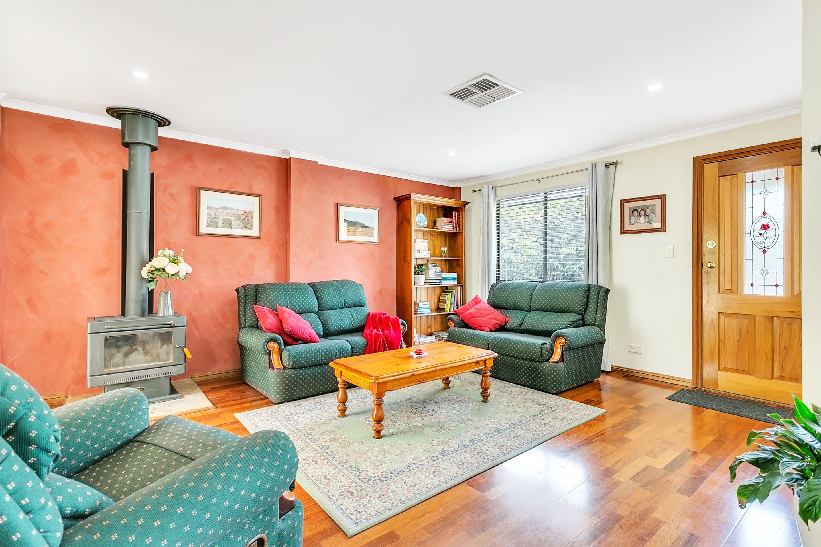 2 Deborah Road, Aberfoyle Park SA 5159, Aberfoyle Park - Thumbnail 3