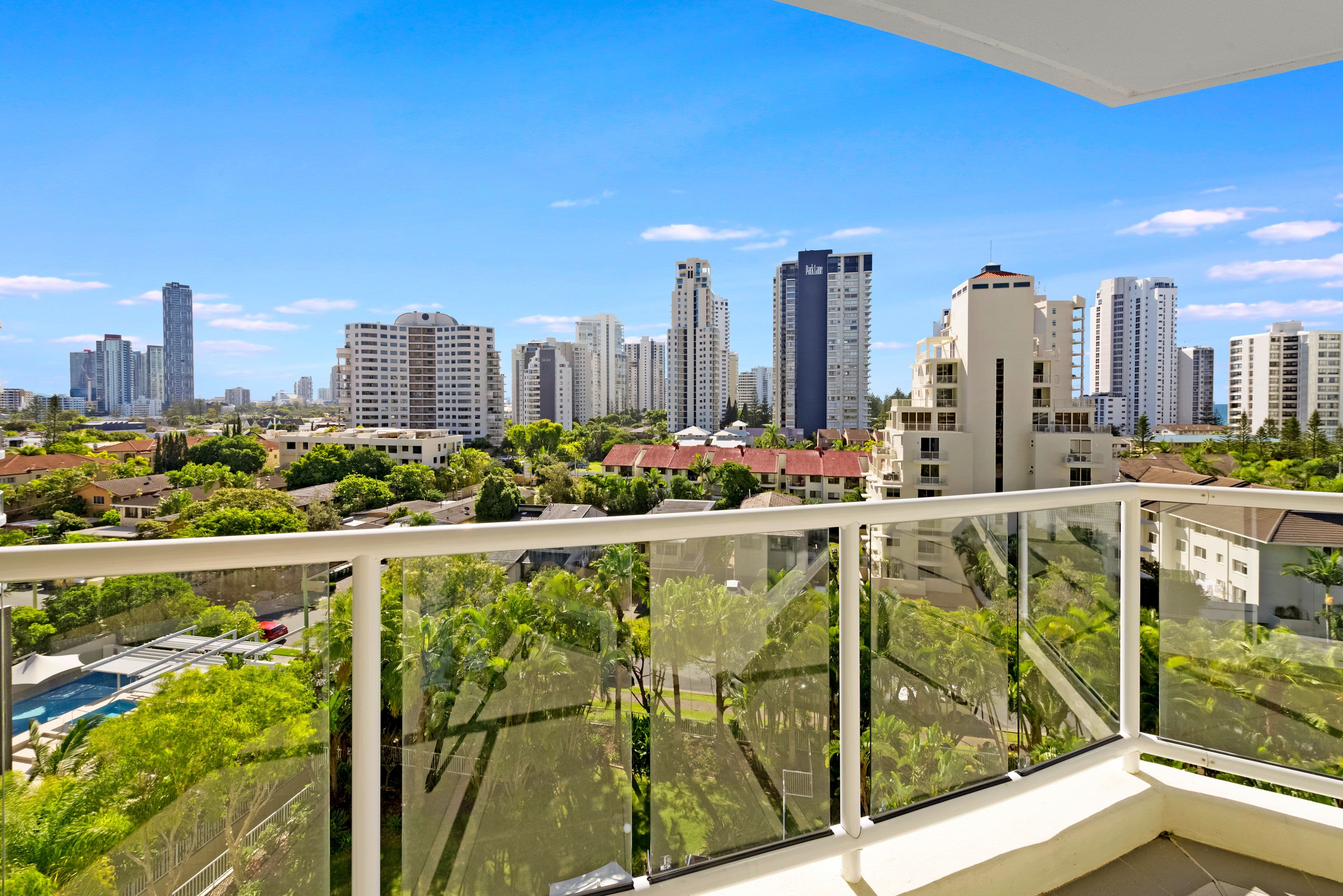 15 Breaker Street, Main Beach QLD 4217, Main Beach - Thumbnail 4