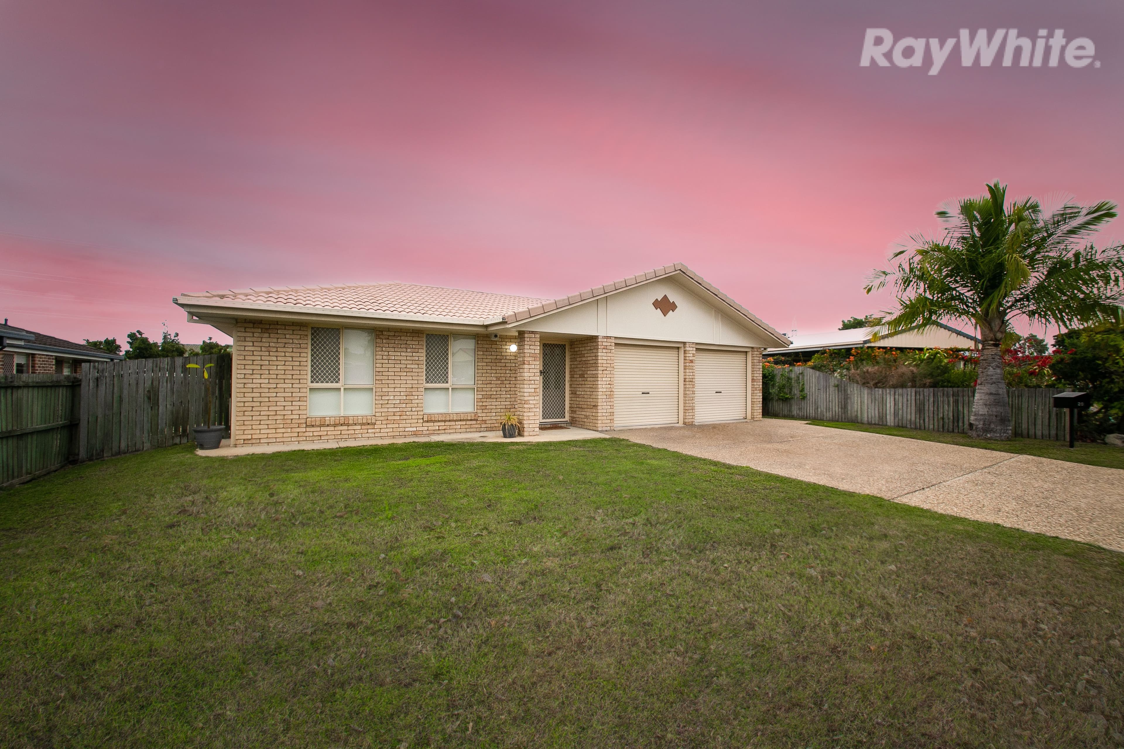 20 Palm Avenue, Raceview QLD 4305, Raceview - Thumbnail 2