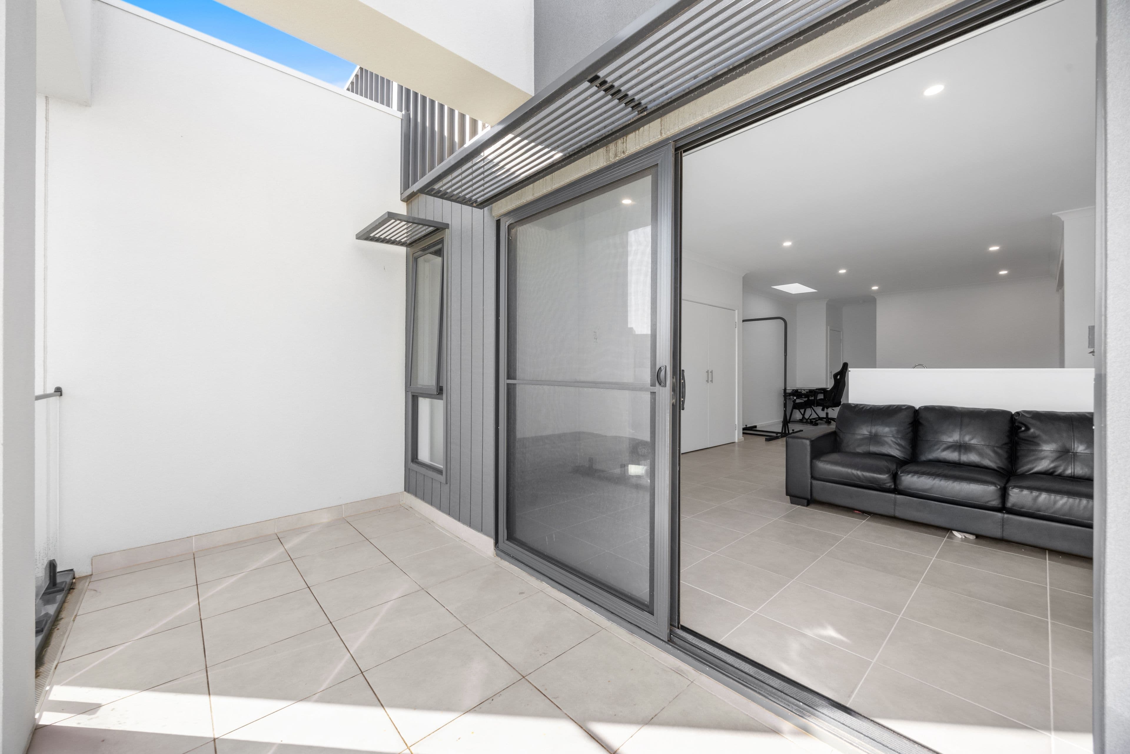 6 Travertine Loop, Berwick VIC 3806, Berwick - Thumbnail 8