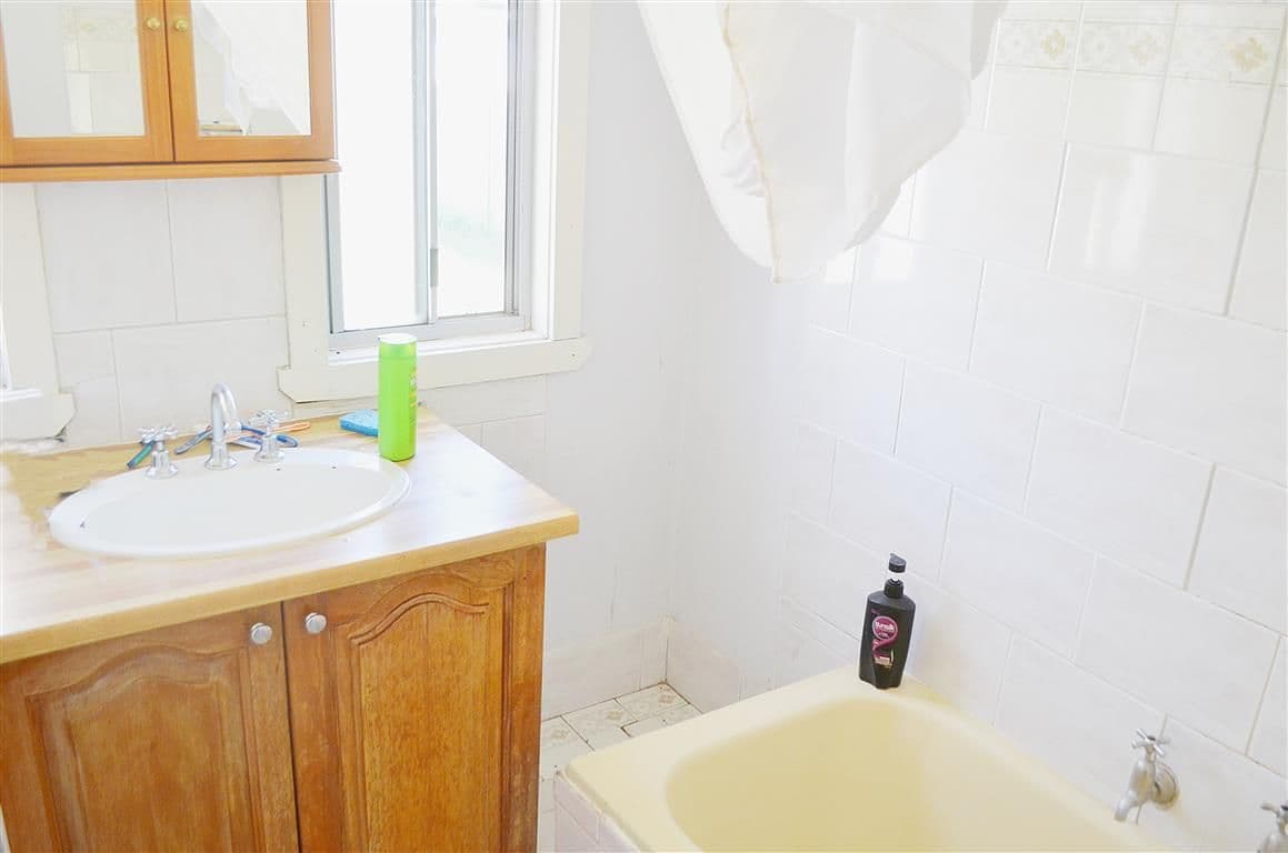 10 Leaburn Avenue, Batlow - Thumbnail 4