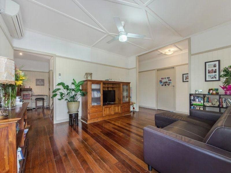 24 Currey Street, Brassall QLD 4305, Brassall - Thumbnail 3