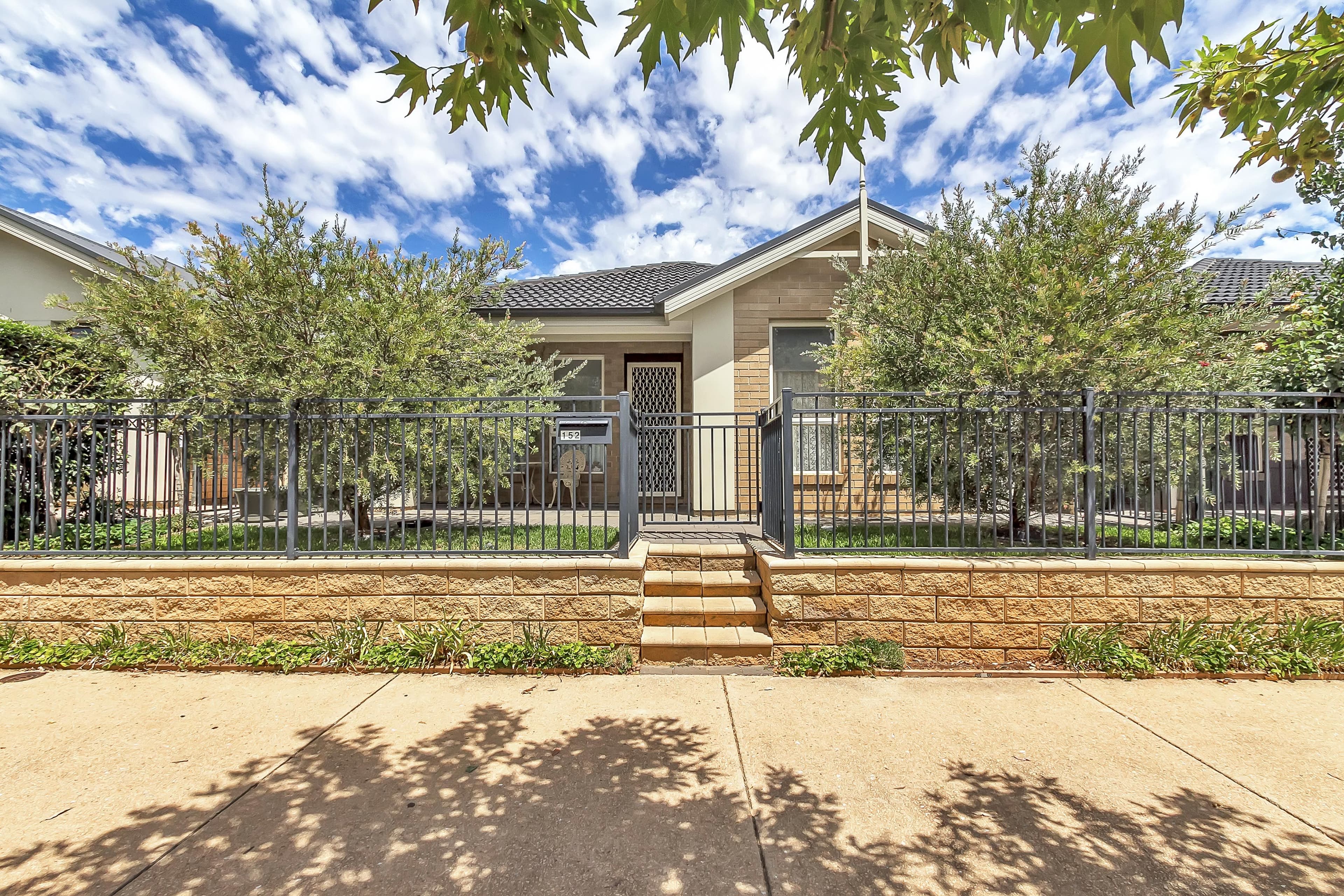 152 Newton Boulevard, Munno Para SA 5115, Munno Para - Image 1