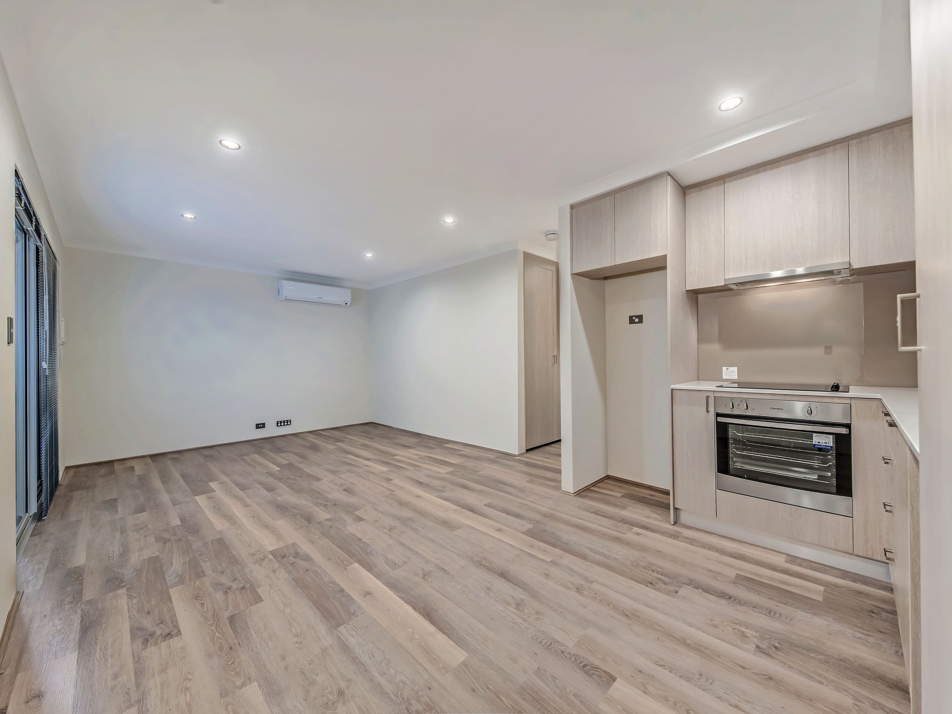 2/120 Abbett Street, Scarborough WA 6019, Scarborough - Image 1
