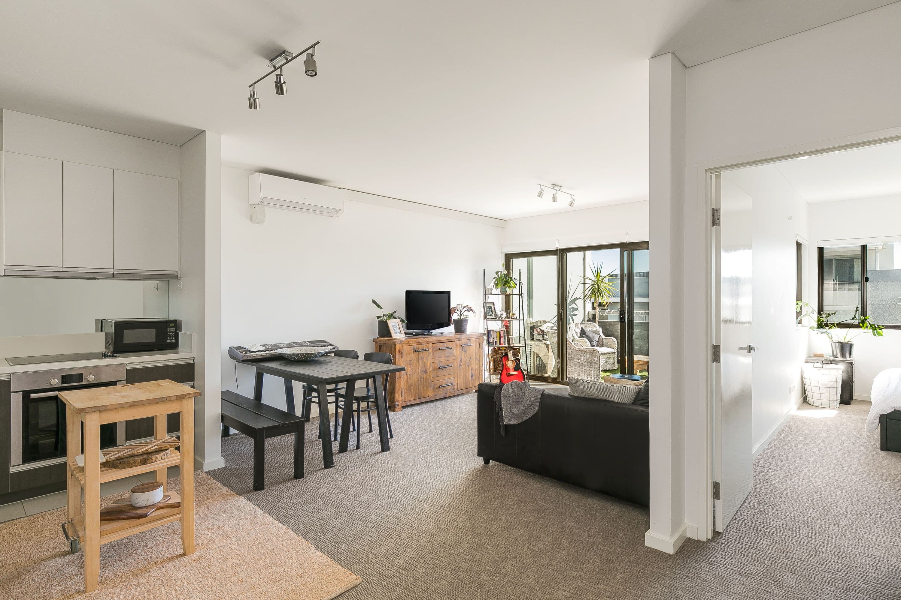 102/59 Breaksea Drive, North Coogee WA 6163, North Coogee - Thumbnail 3