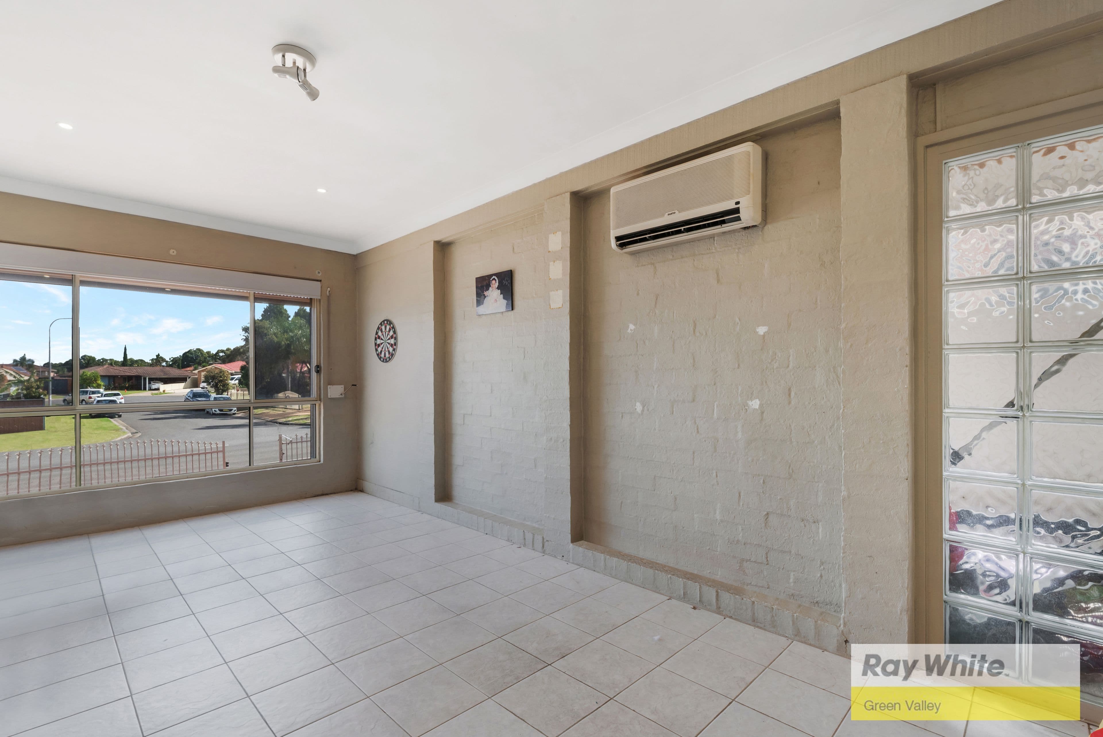 12 Dotterel Street, Hinchinbrook NSW 2168, Hinchinbrook - Thumbnail 7
