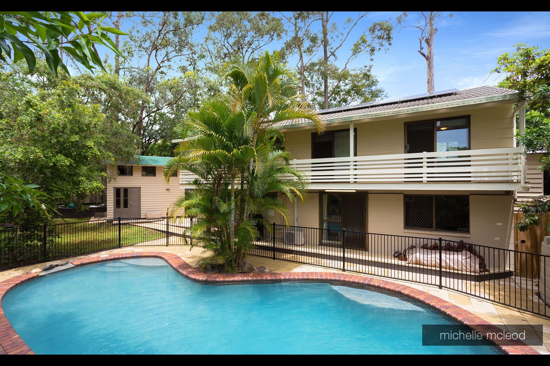 10 Tinbeerwah Place, Chapel Hill QLD 4069, Chapel Hill - Image 1