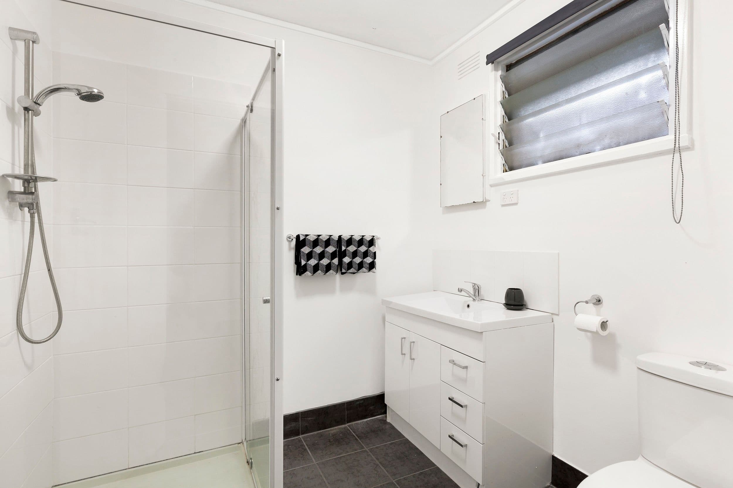 2 Woods Avenue, Mordialloc VIC 3195, Mordialloc - Thumbnail 5